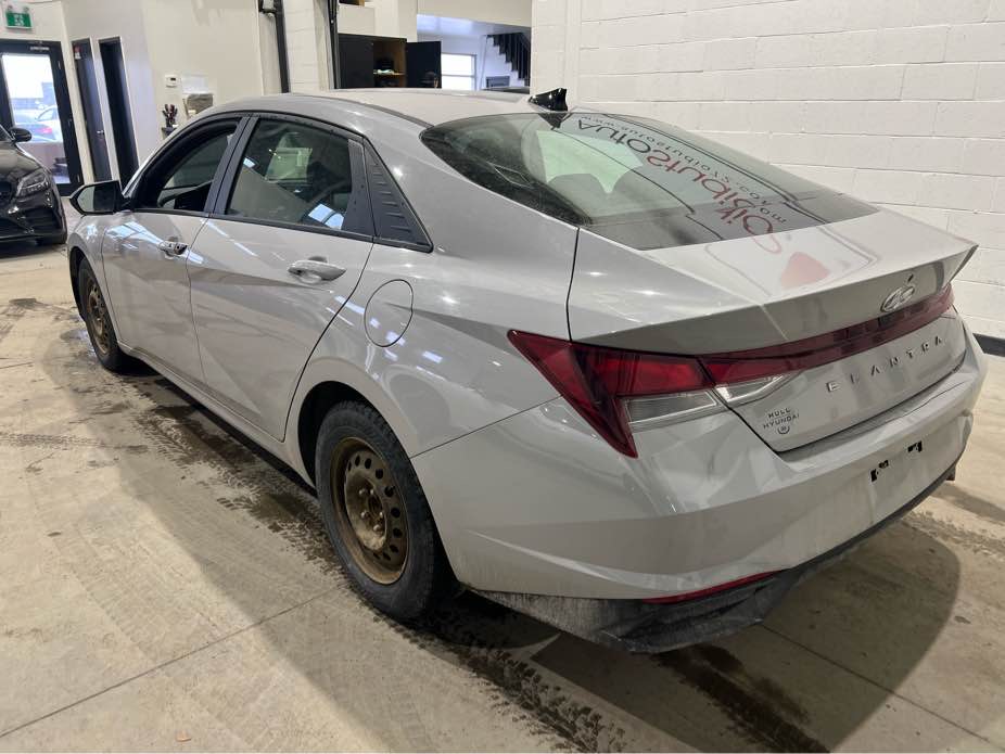 HYUNDAI ELANTRA 2021 - 3