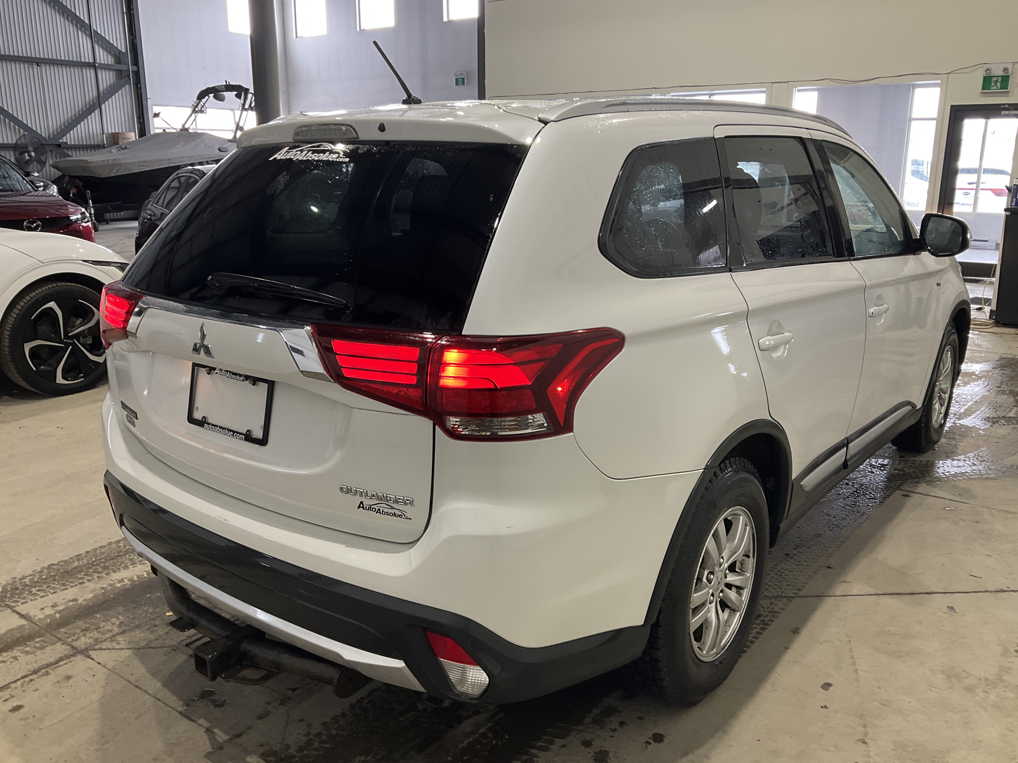 2016 Mitsubishi Outlander SE