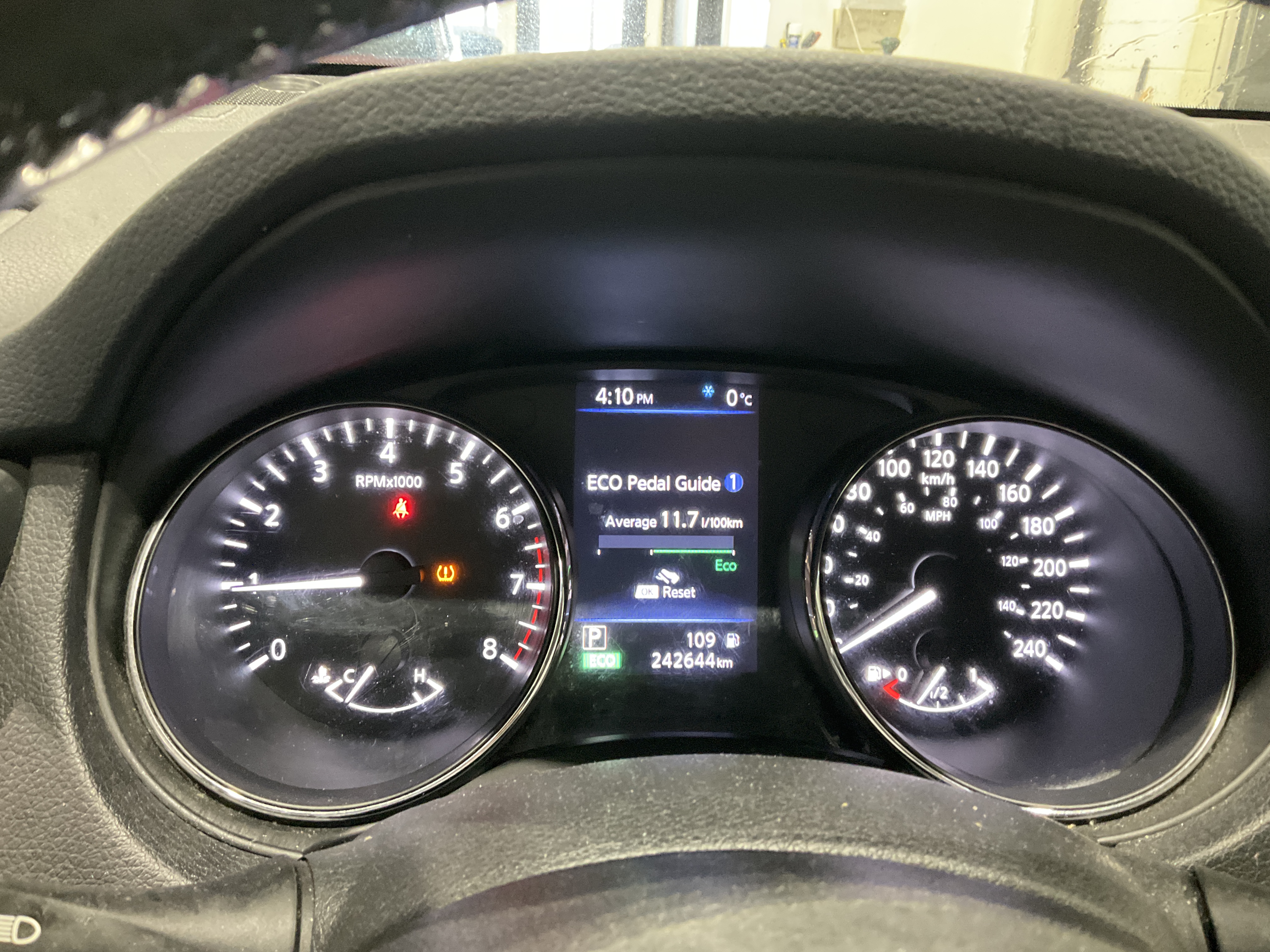 NISSAN ROGUE 2018 - 11