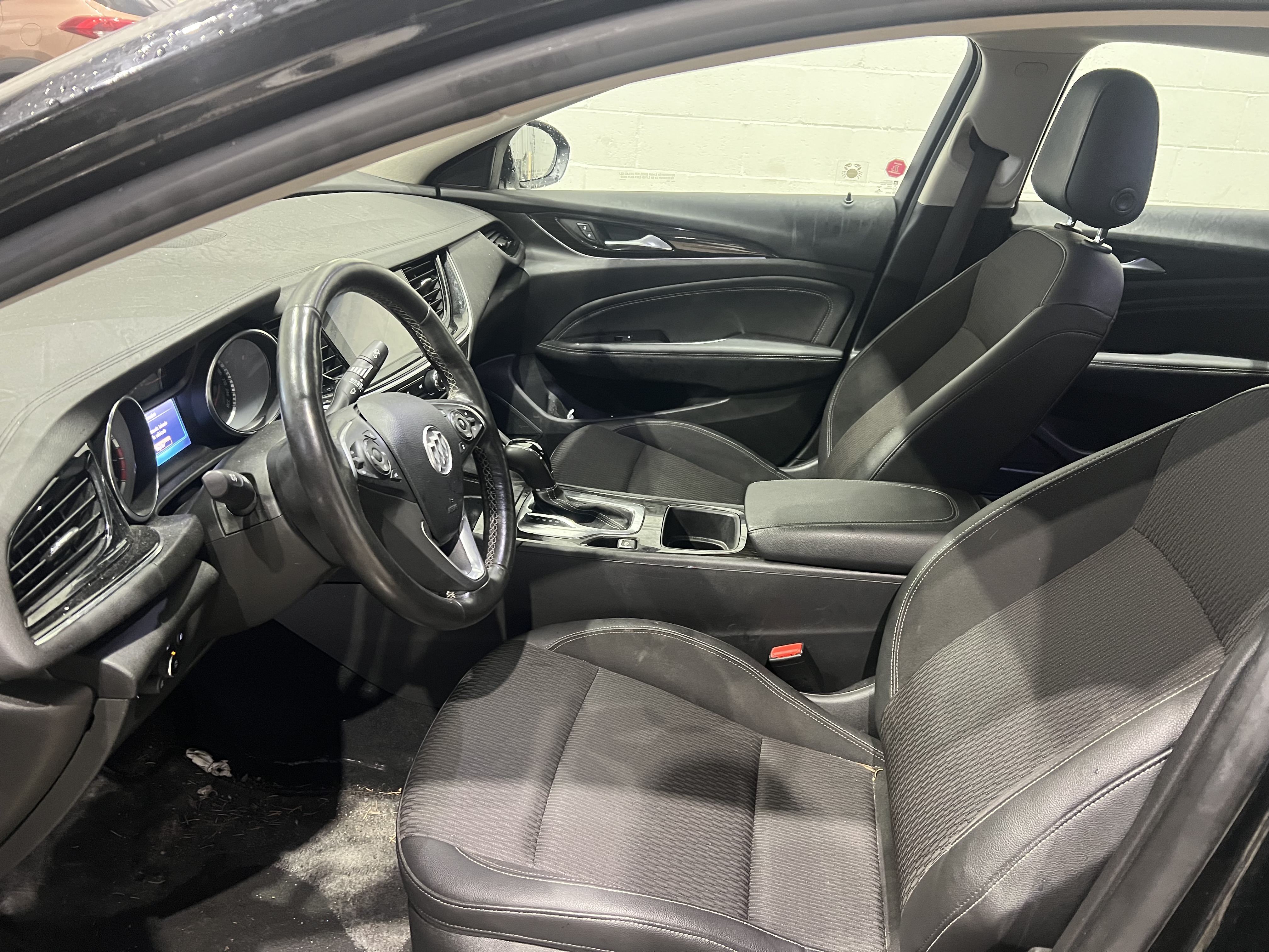 BUICK REGAL SPORTBACK 2018 - 5