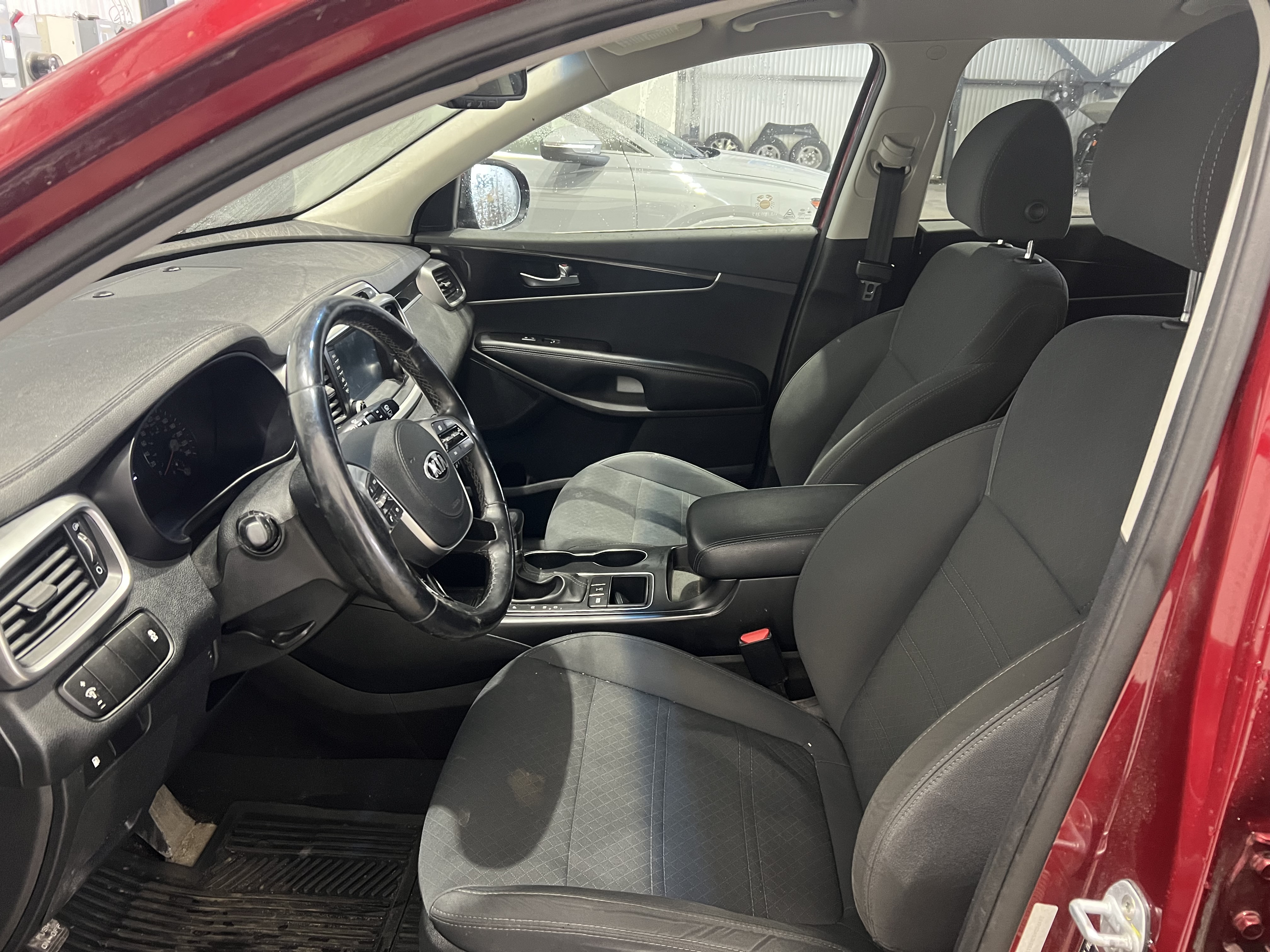 KIA SORENTO 2019 - 6