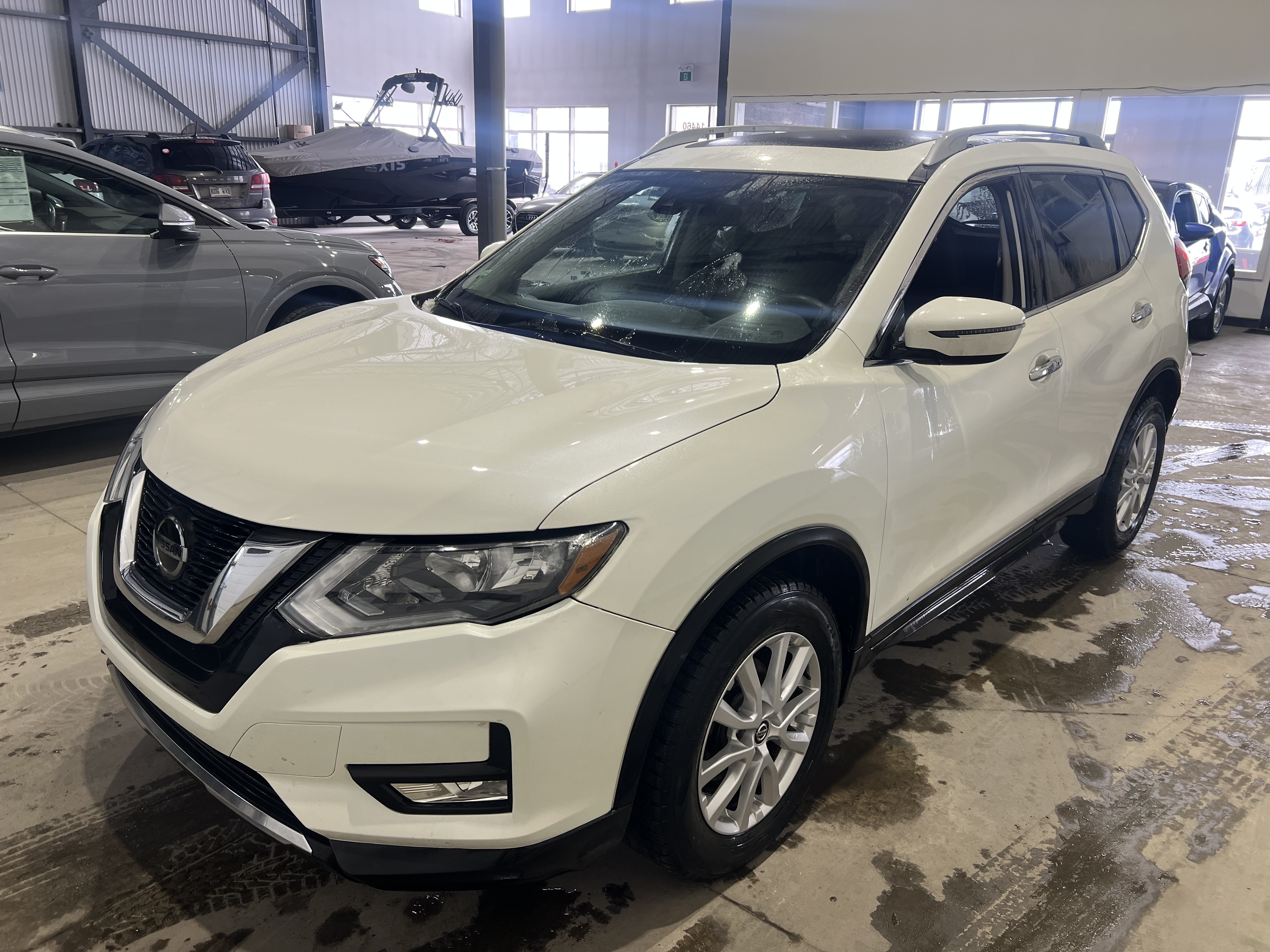 NISSAN ROGUE 2020 - 4