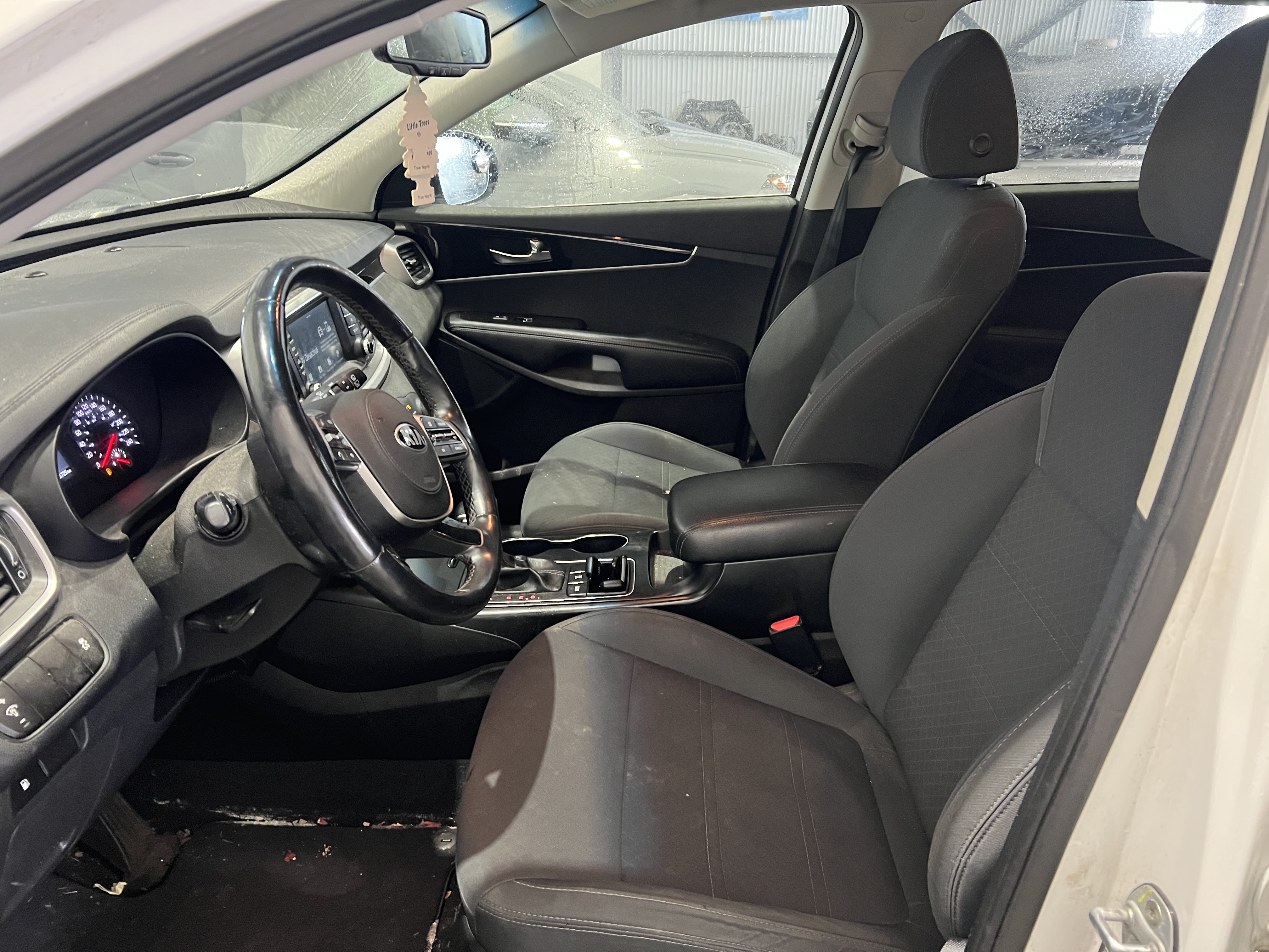 KIA SORENTO 2019 - 6