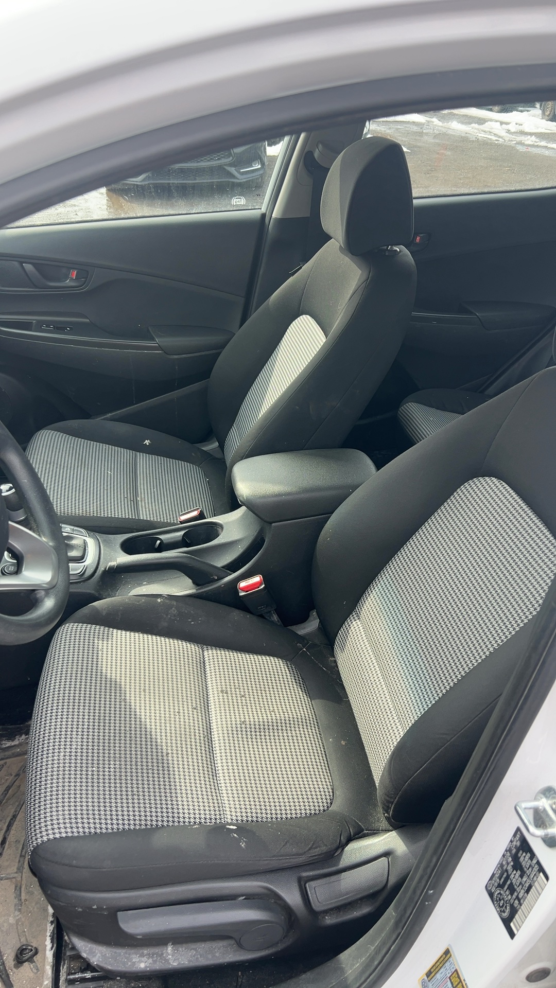 2020 Hyundai Kona Essential