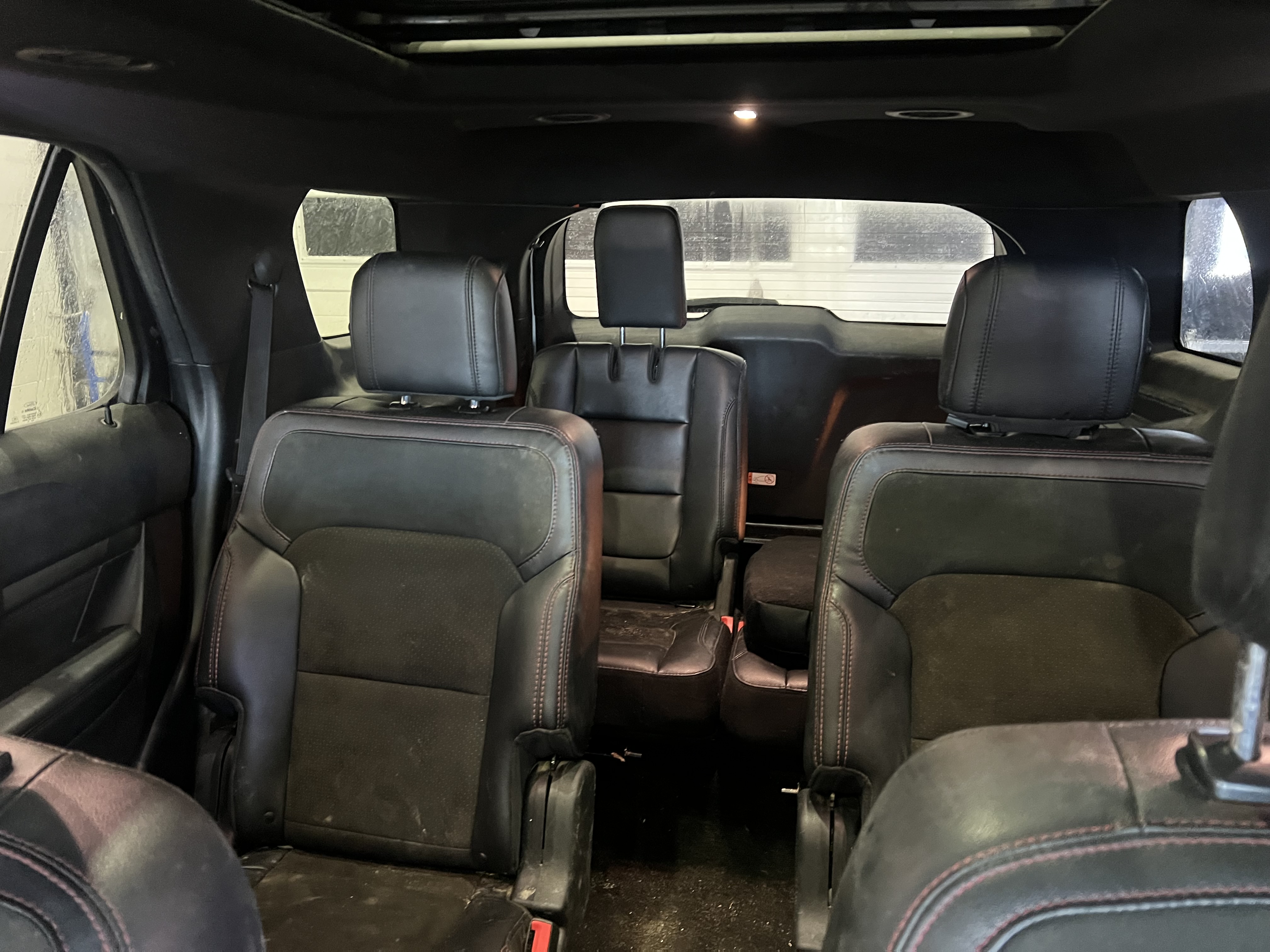 FORD EXPLORER 2019 - 9