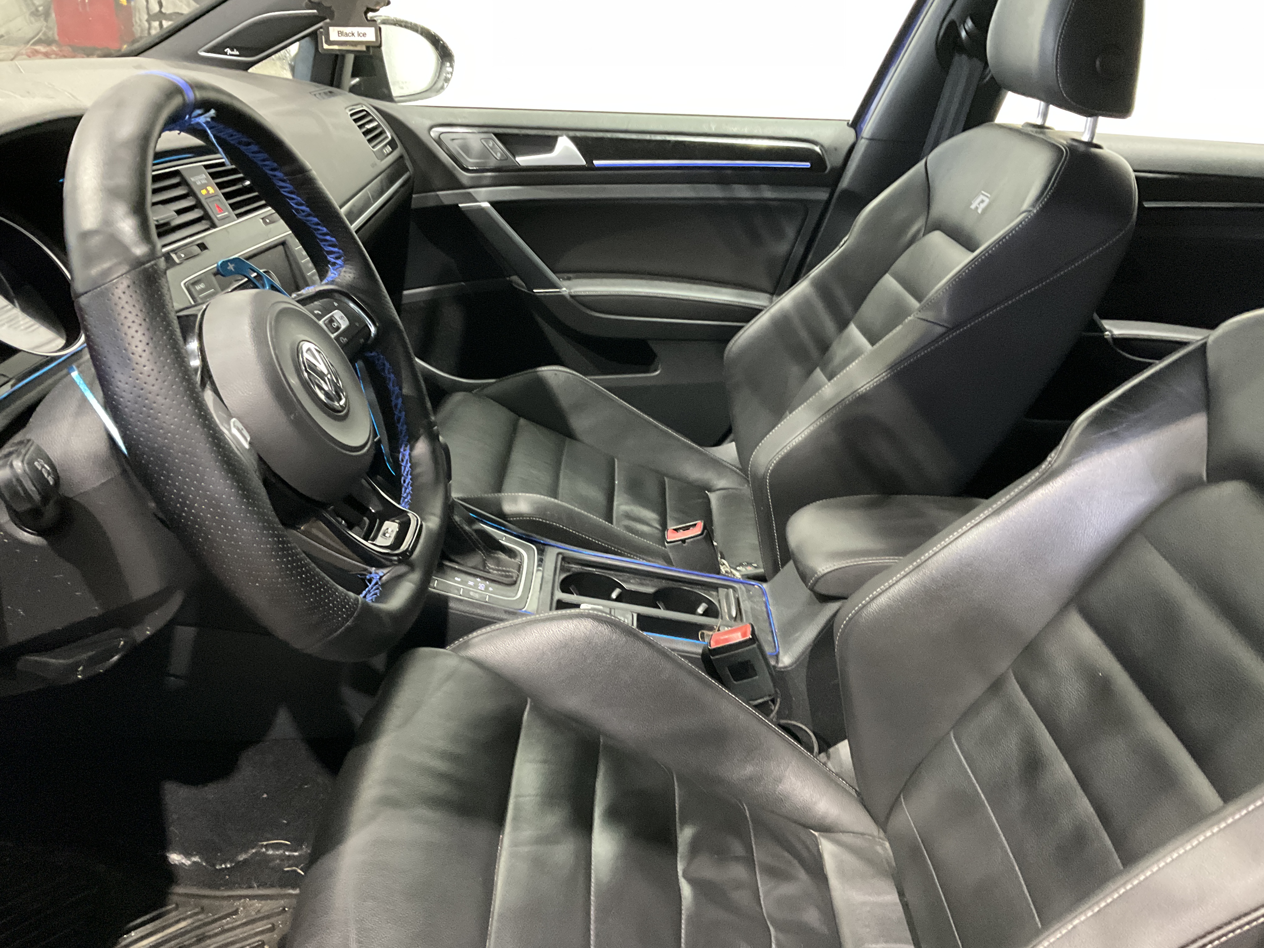 2016 Volkswagen Golf R Voiture à hayon, 5 portes DSG