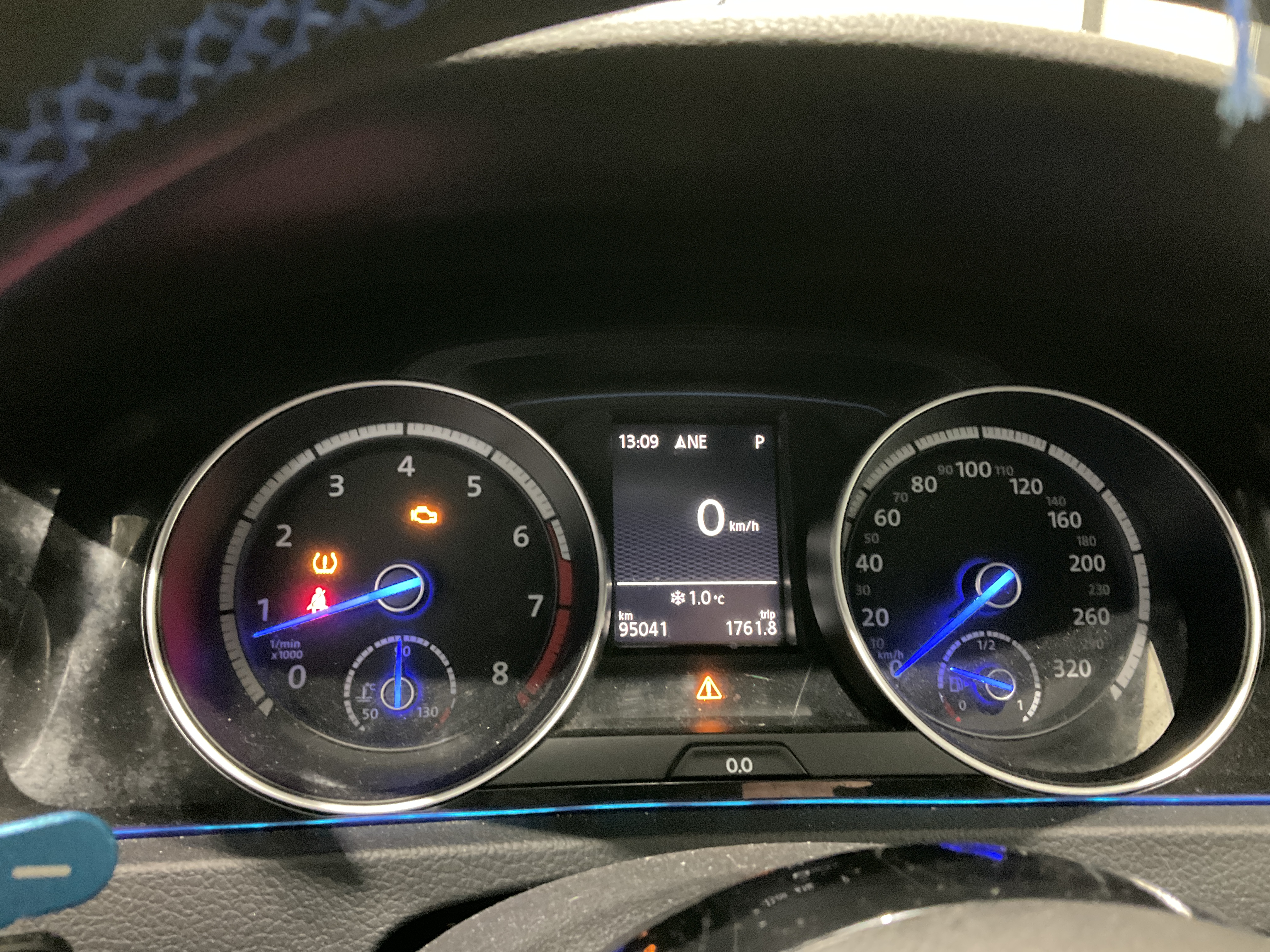 VOLKSWAGEN GOLF R 2016 - 9