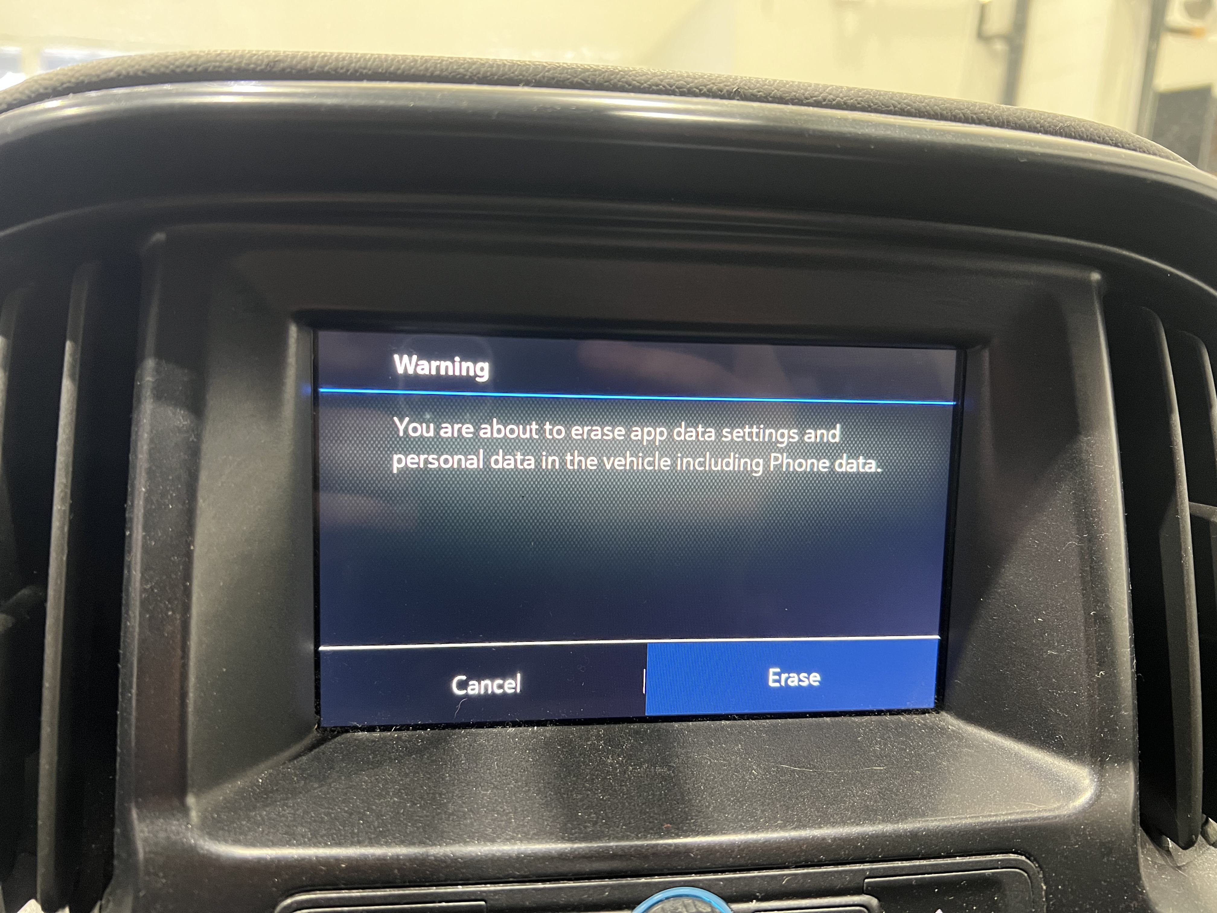 CHEVROLET COLORADO 2019 - 10