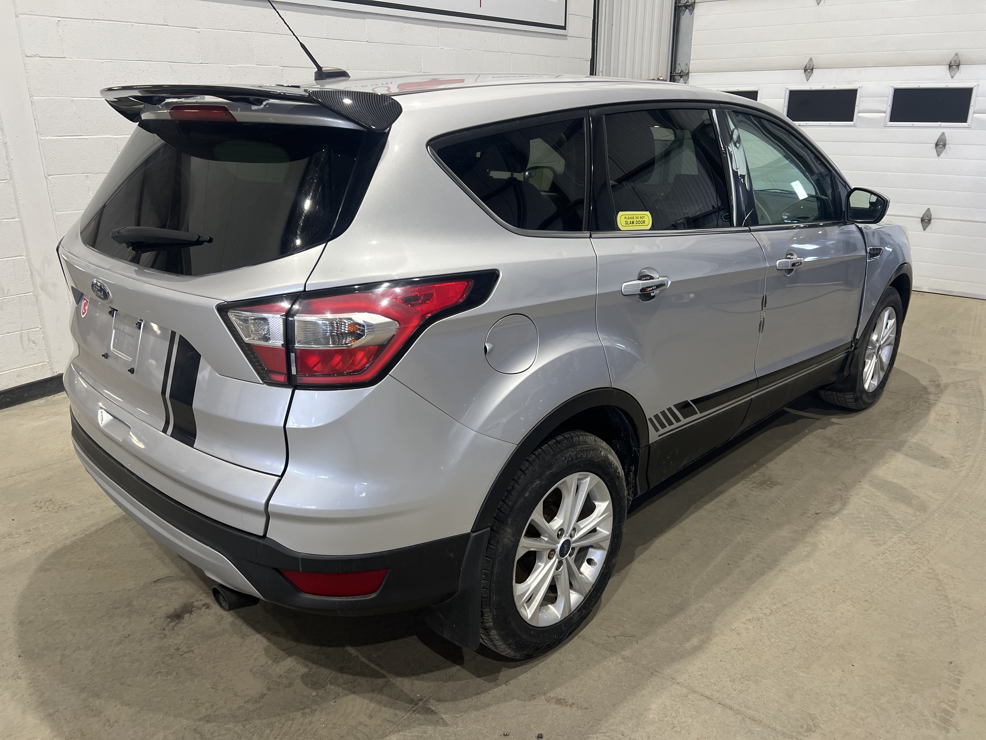 FORD ESCAPE 2017 - 2