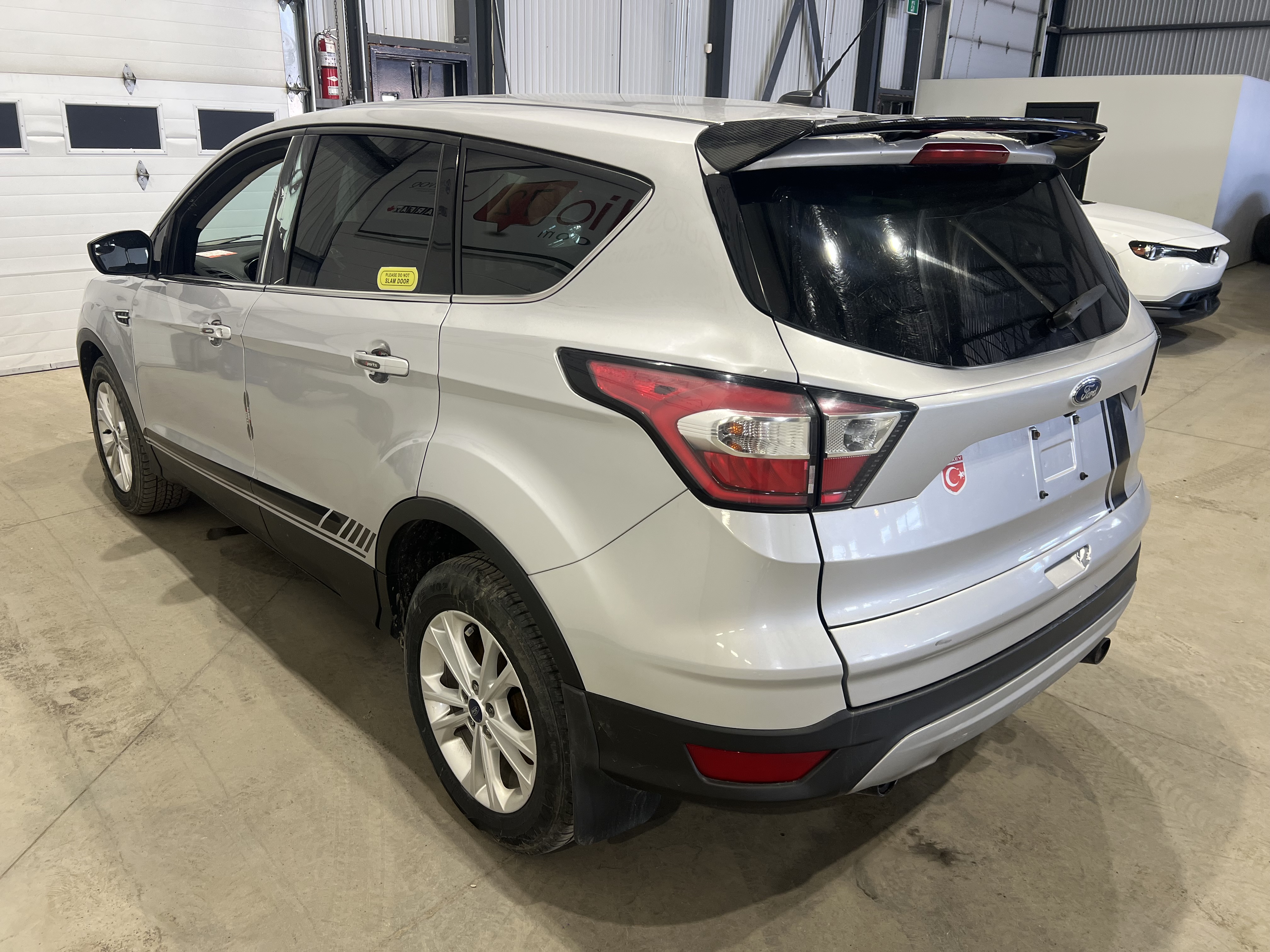 FORD ESCAPE 2017 - 3