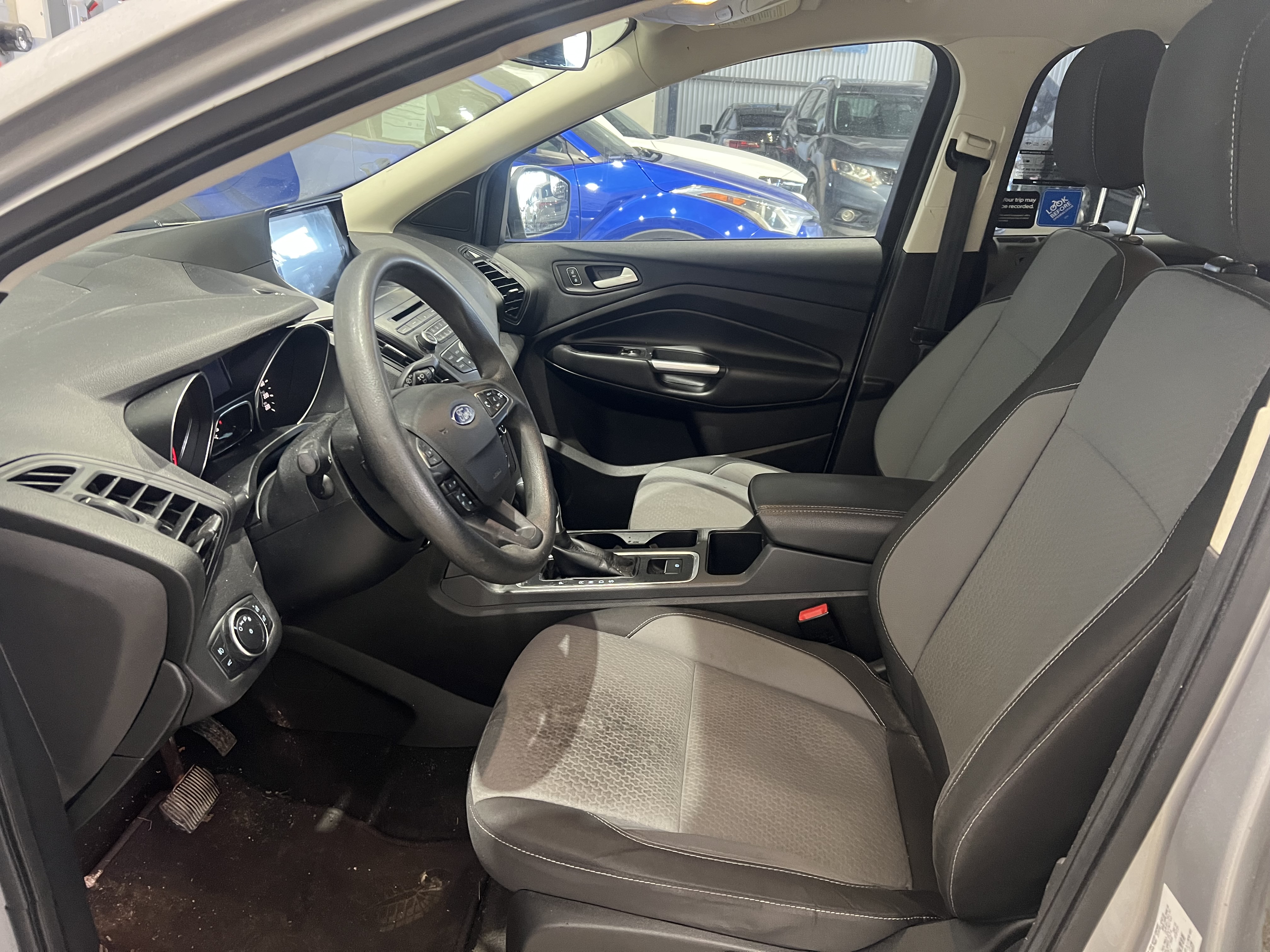 FORD ESCAPE 2017 - 6