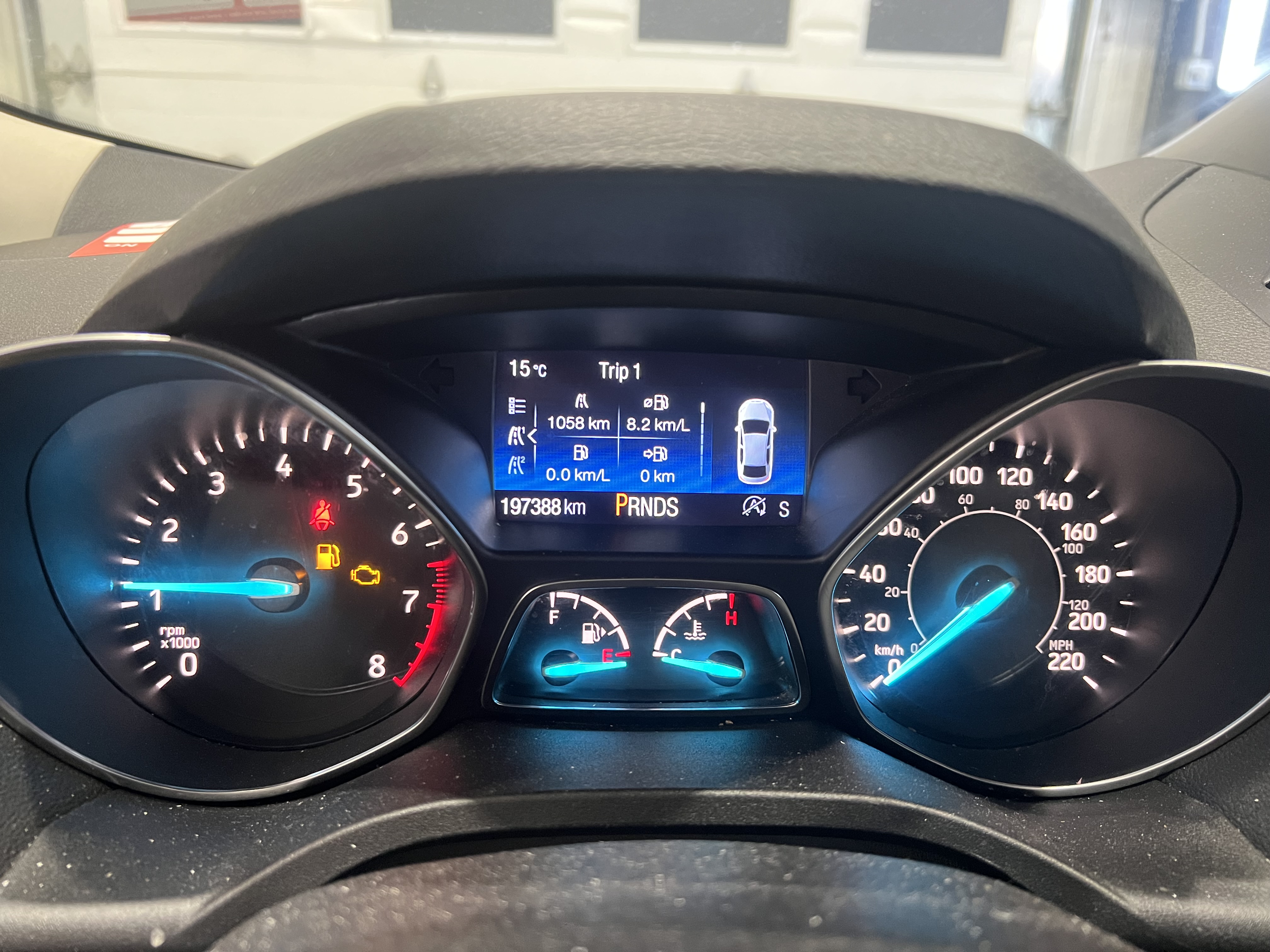 FORD ESCAPE 2017 - 8