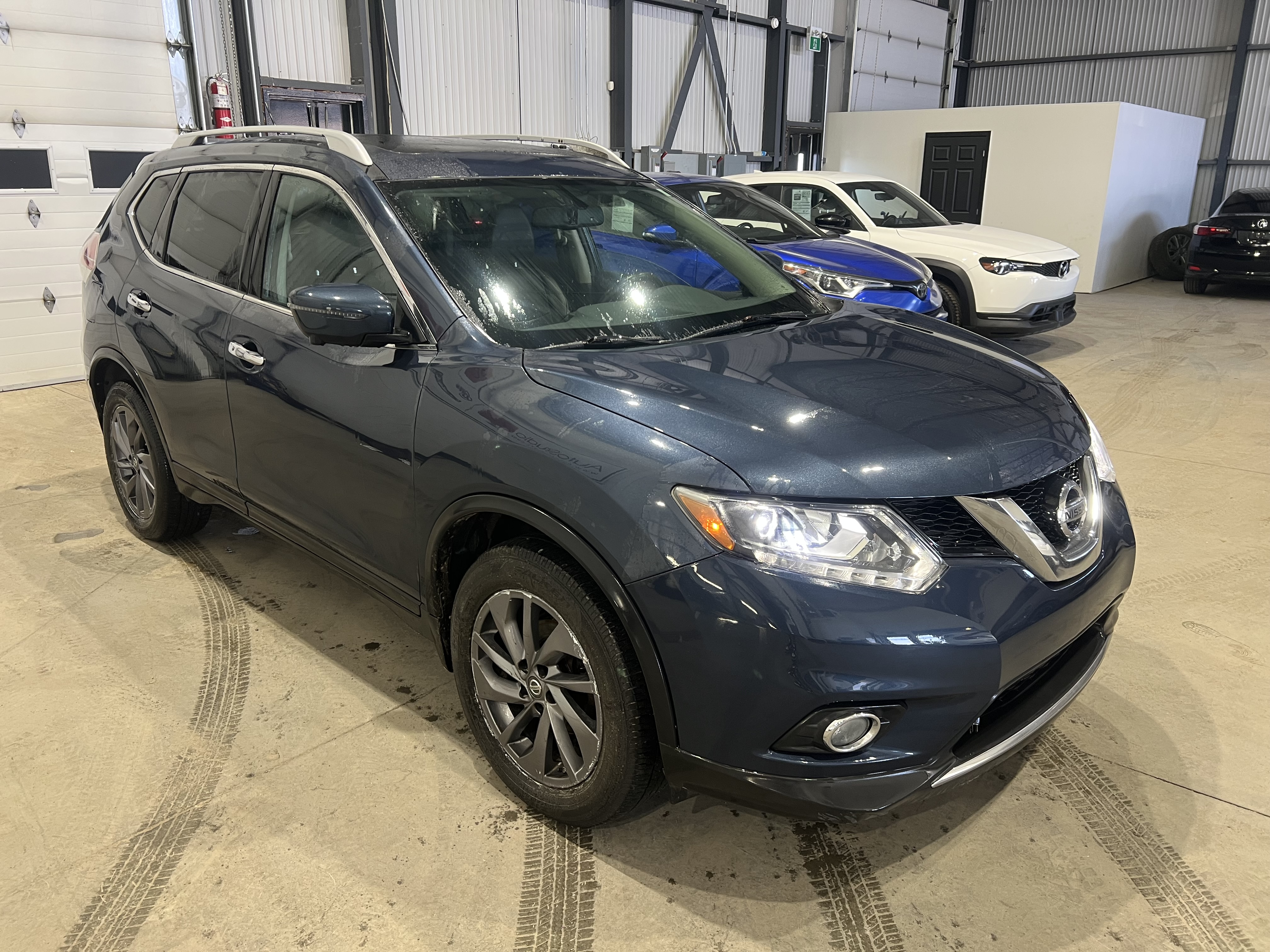 2016 Nissan Rogue S/SL/SV