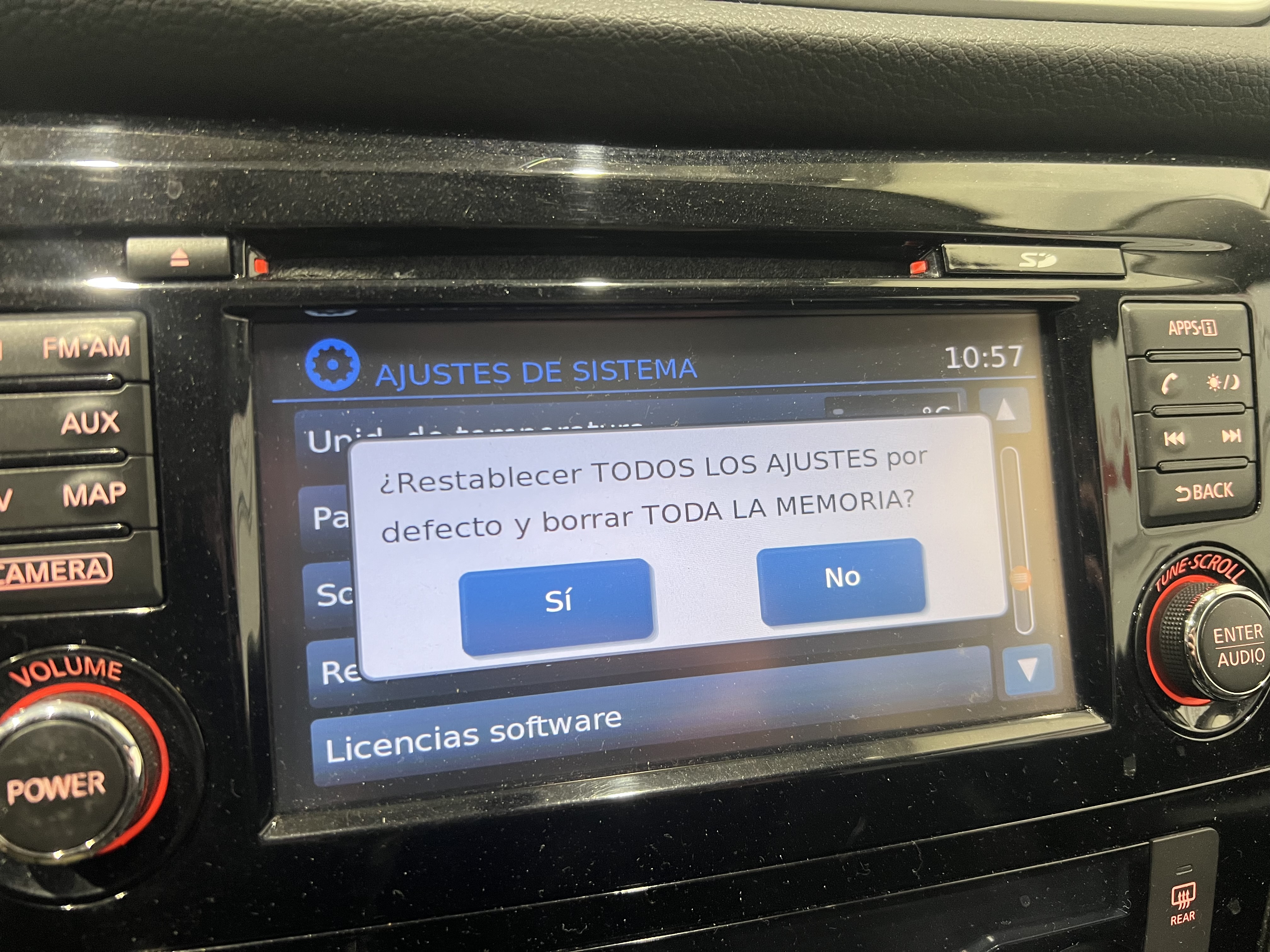 NISSAN ROGUE 2016 - 11