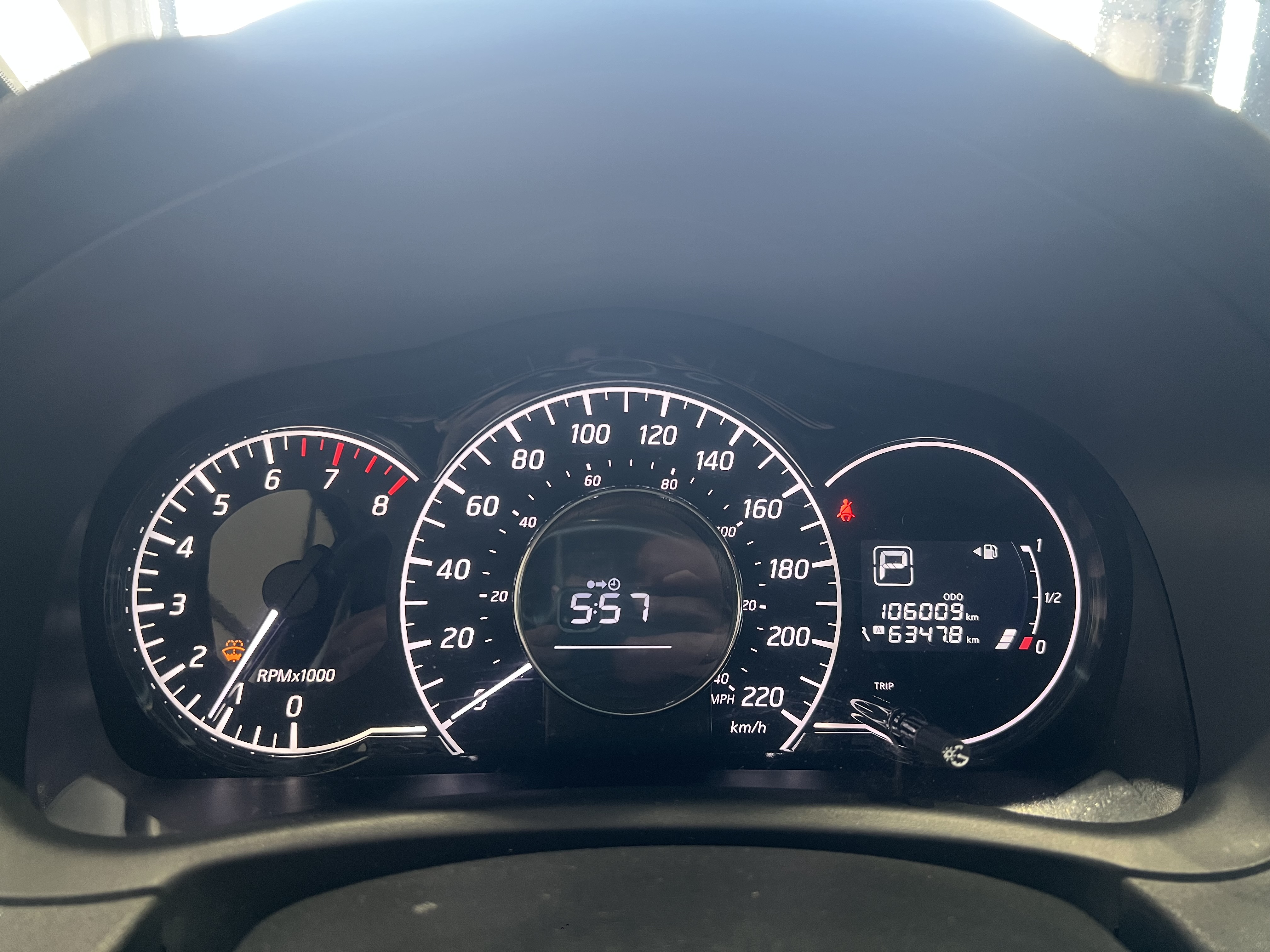 NISSAN VERSA NOTE 2019 - 9