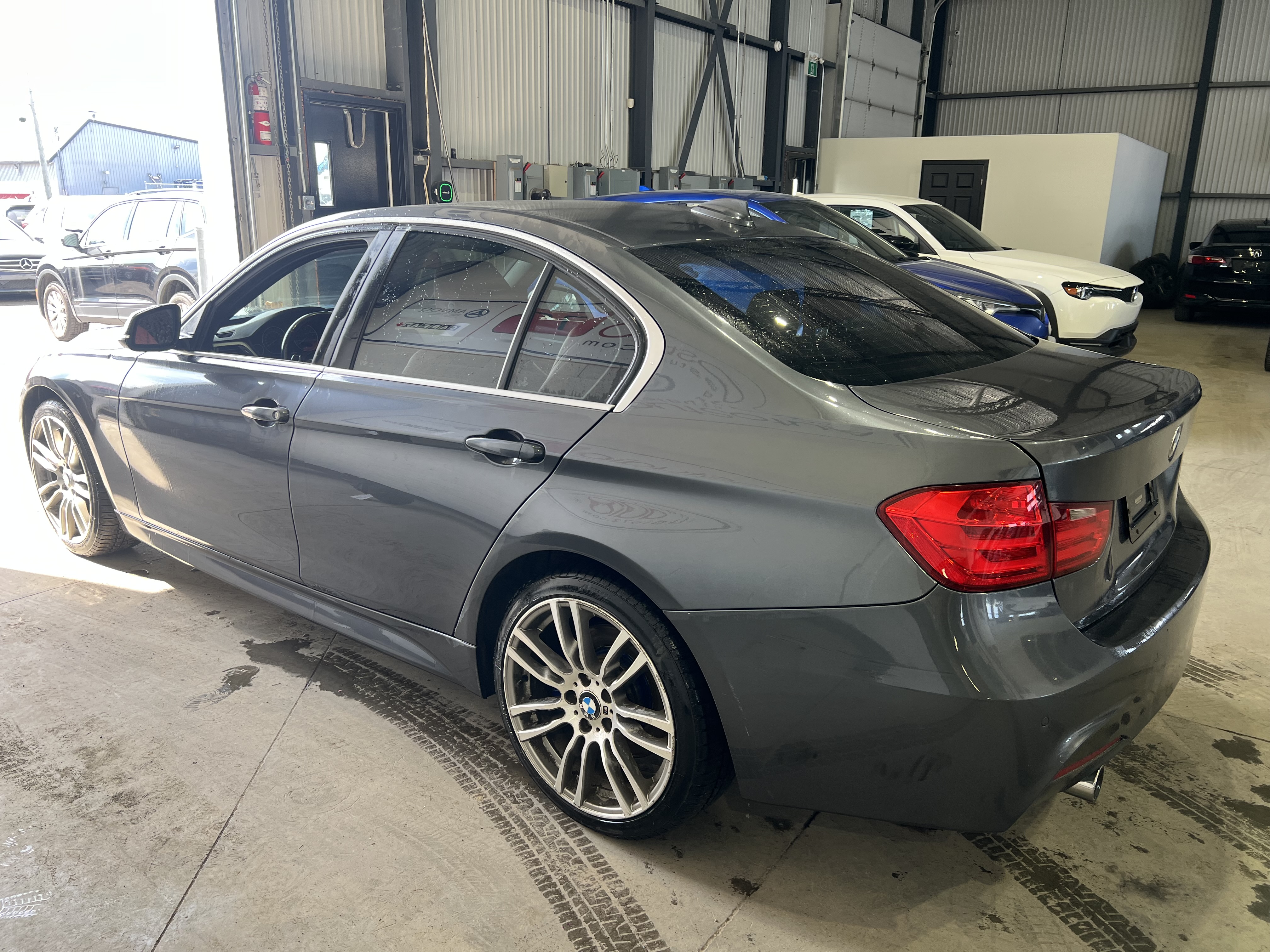 BMW SéRIE 3 2015 - 3