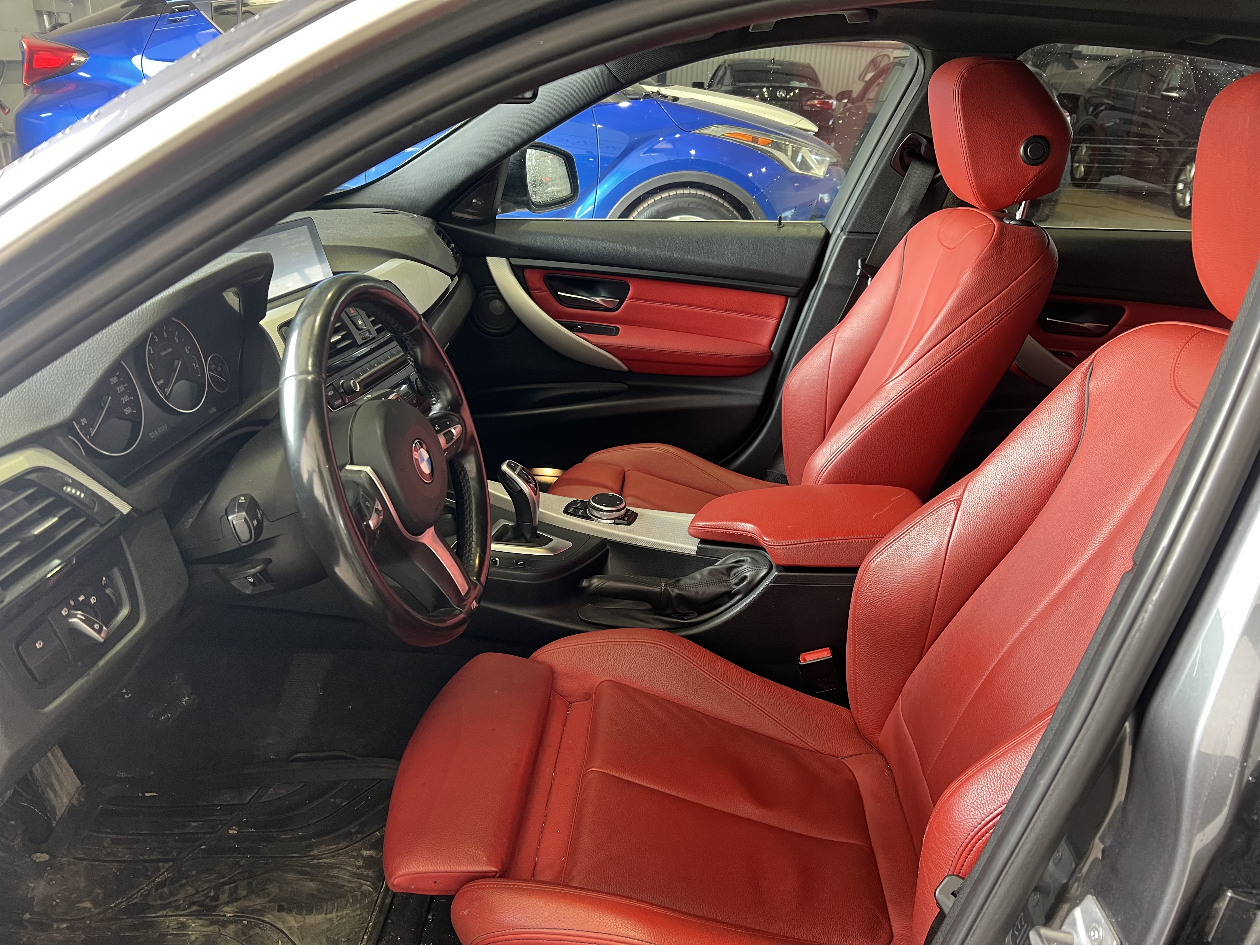 BMW SéRIE 3 2015 - 5