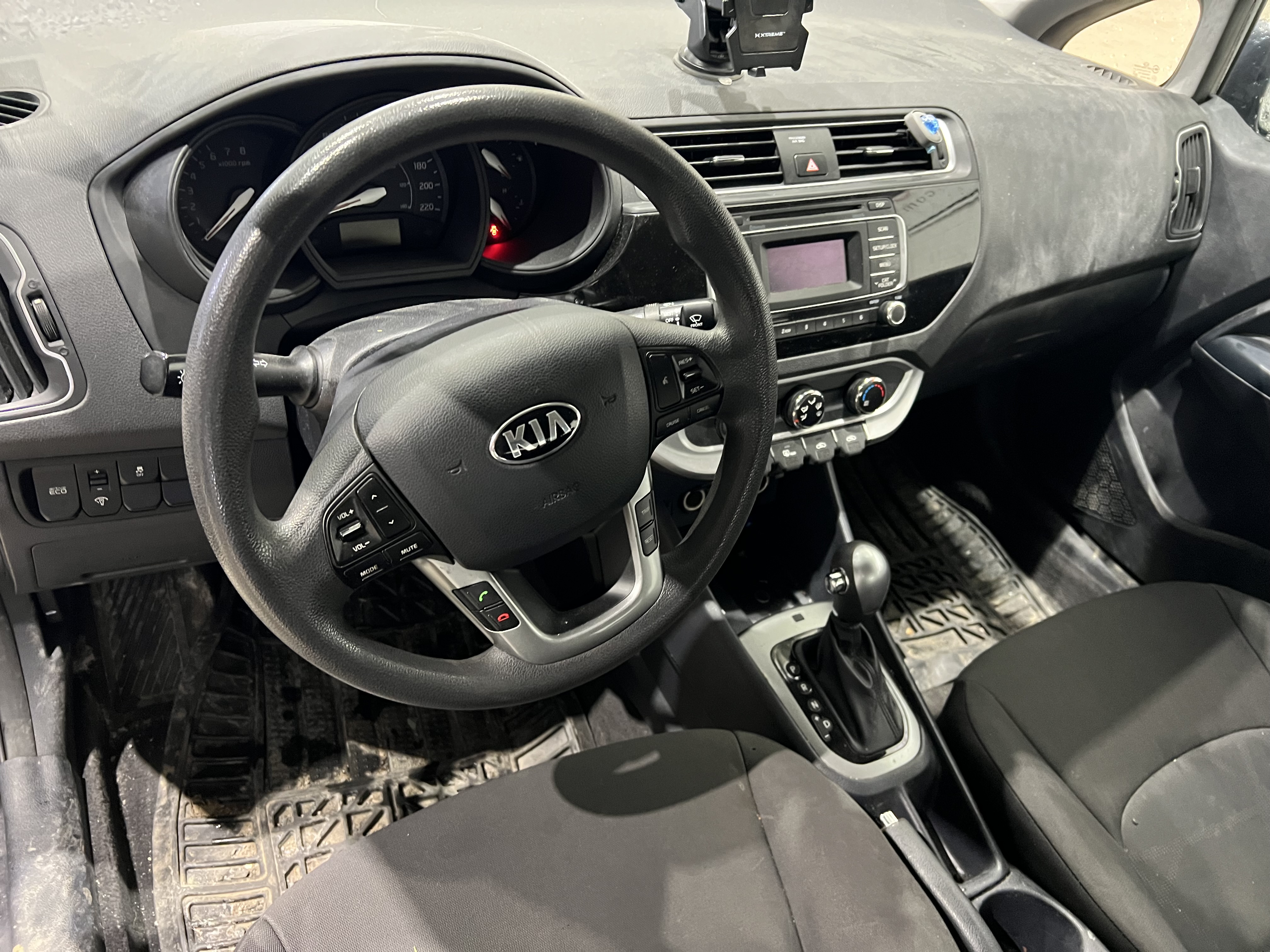 KIA RIO 2016 - 7