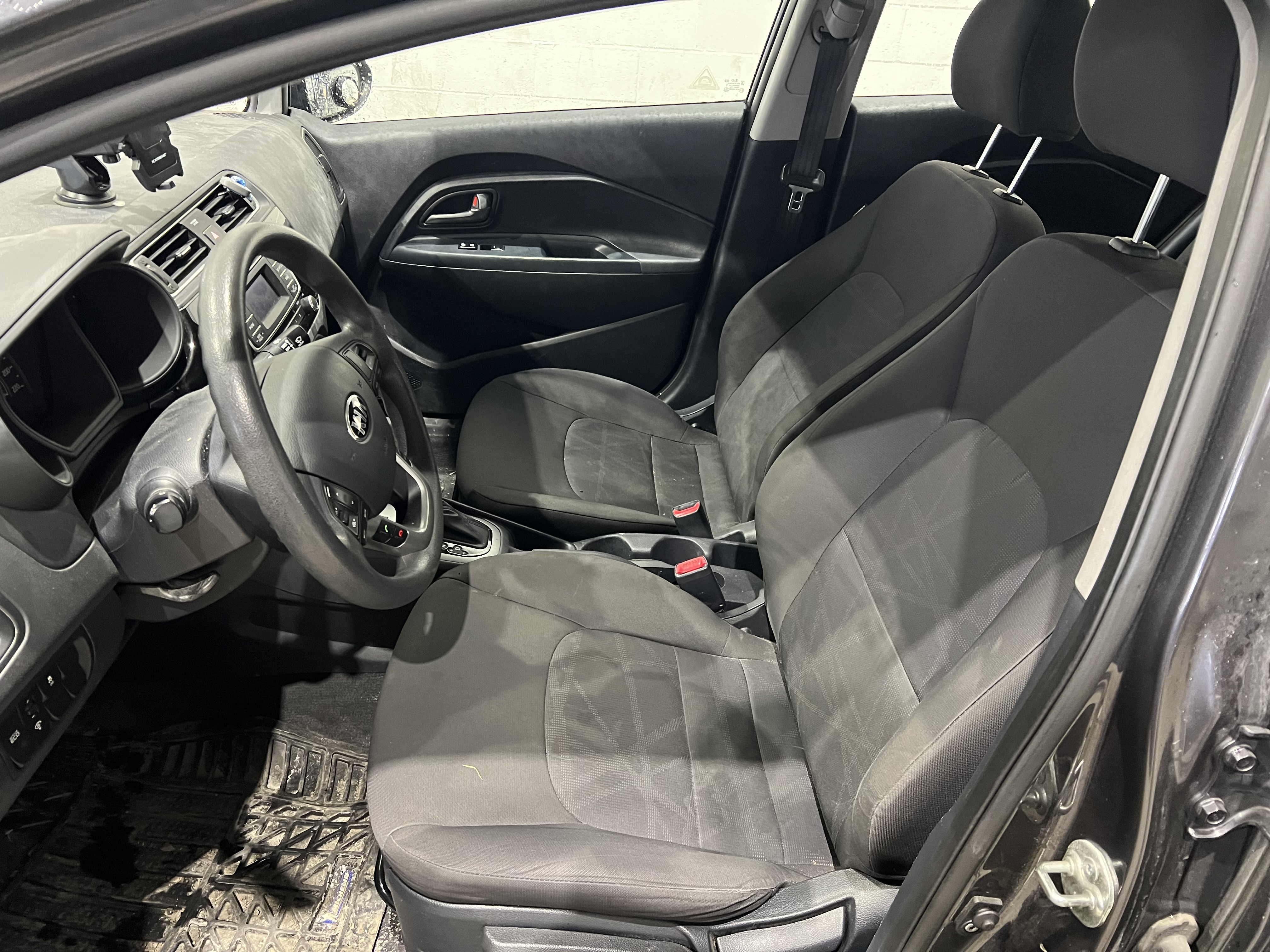 2016 Kia Rio LX/EX/LX+/SX/LX+ ECO/EX+ avec toit ouvrant