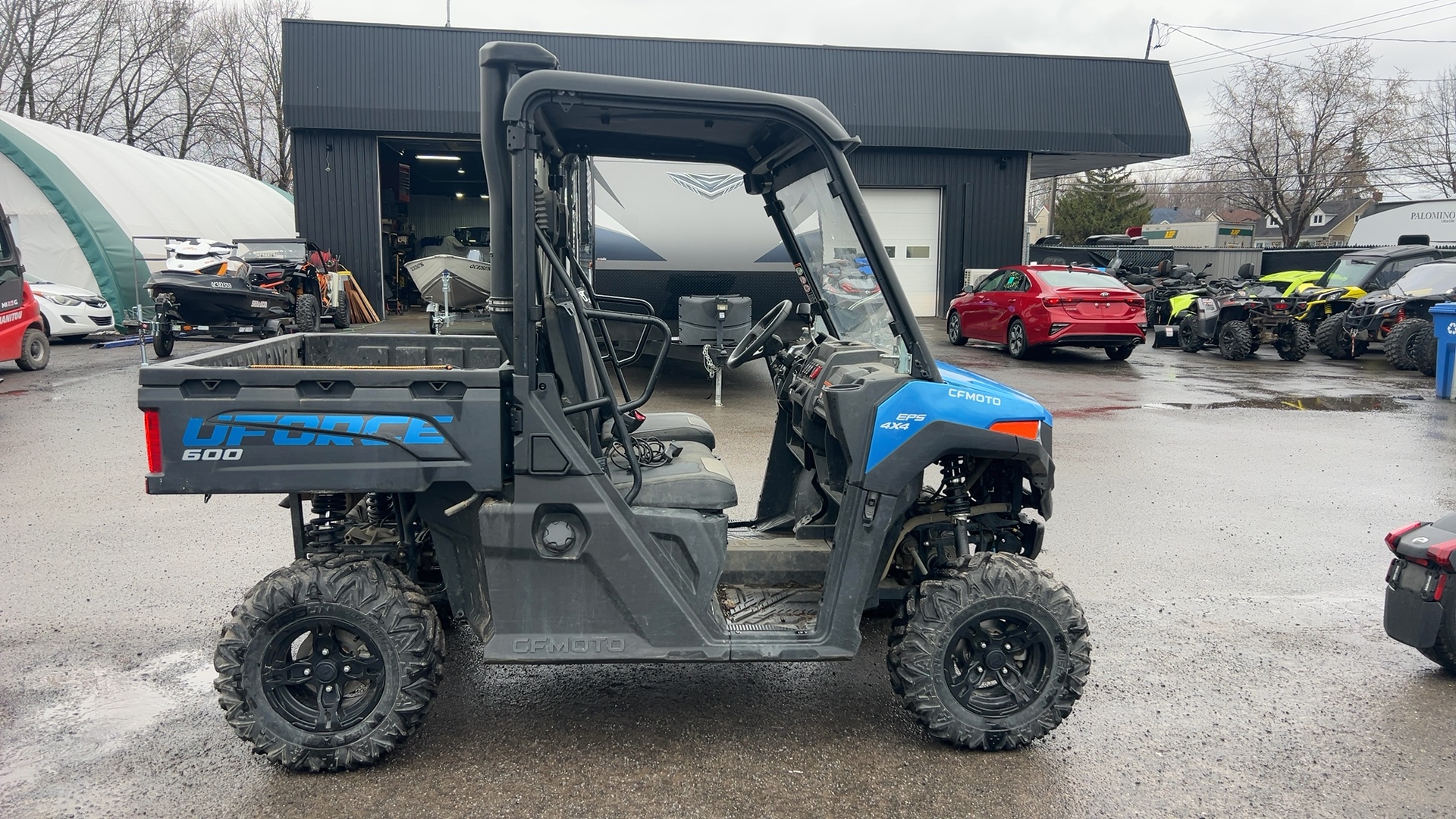 2023 CF-MOTO UFORCE