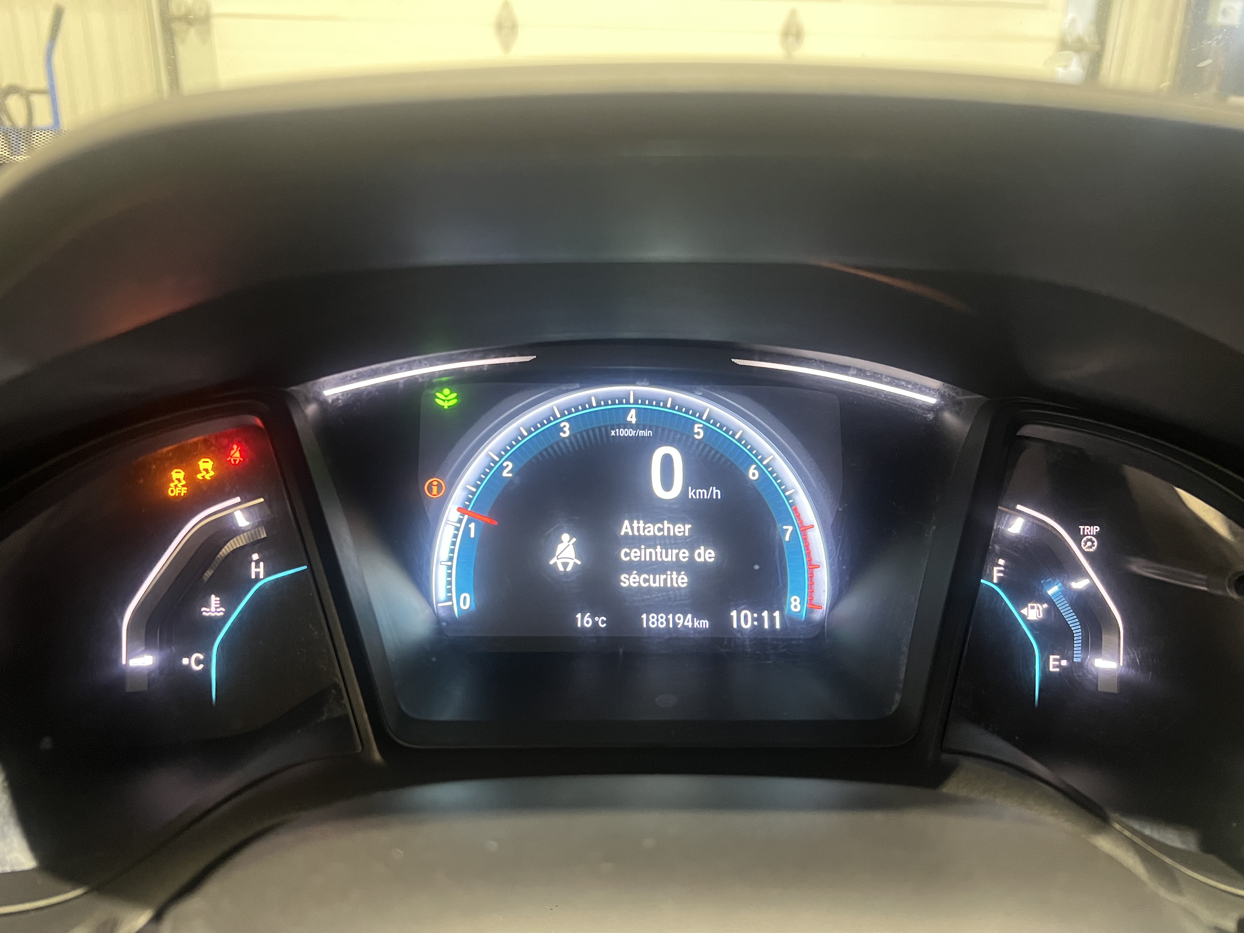 HONDA CIVIC BERLINE 2016 - 9