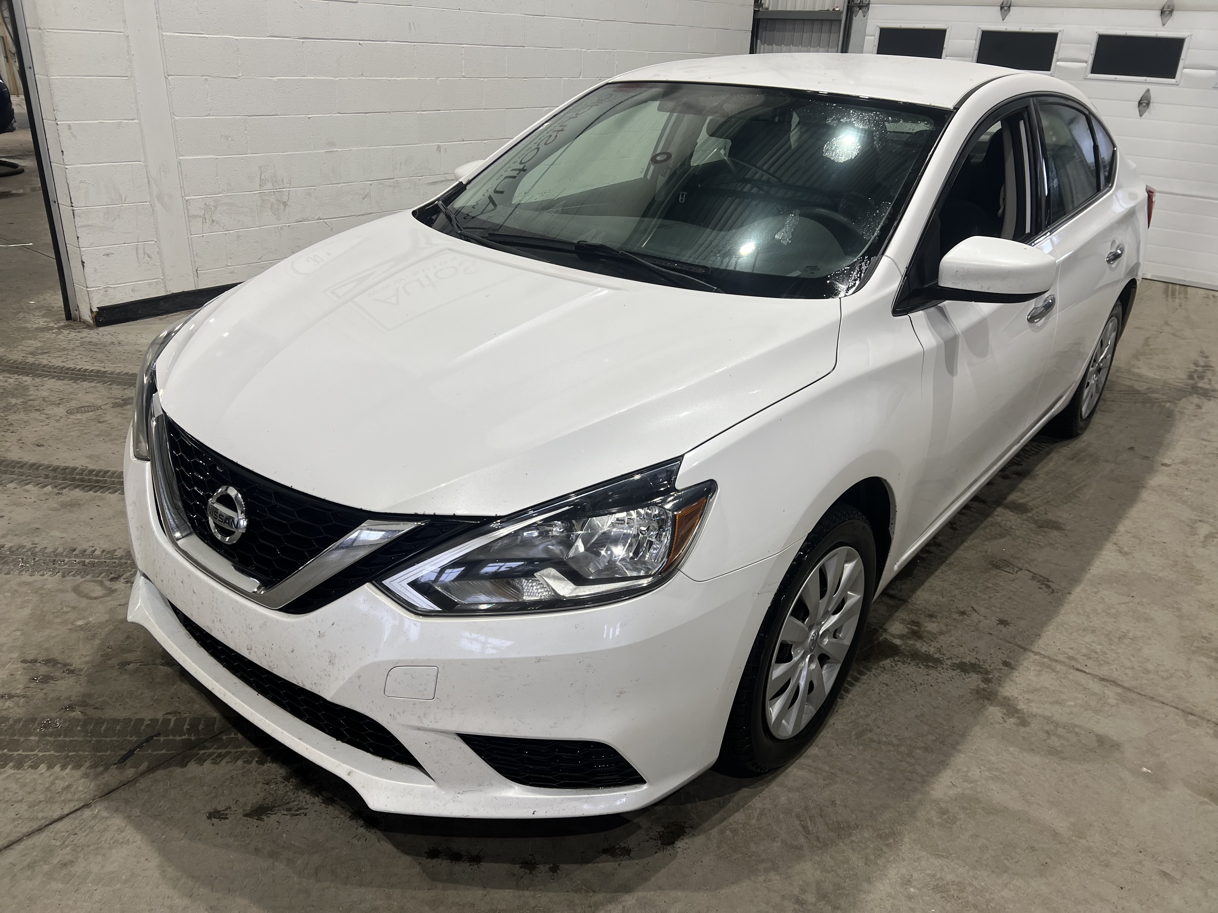 NISSAN SENTRA 2016 - 4