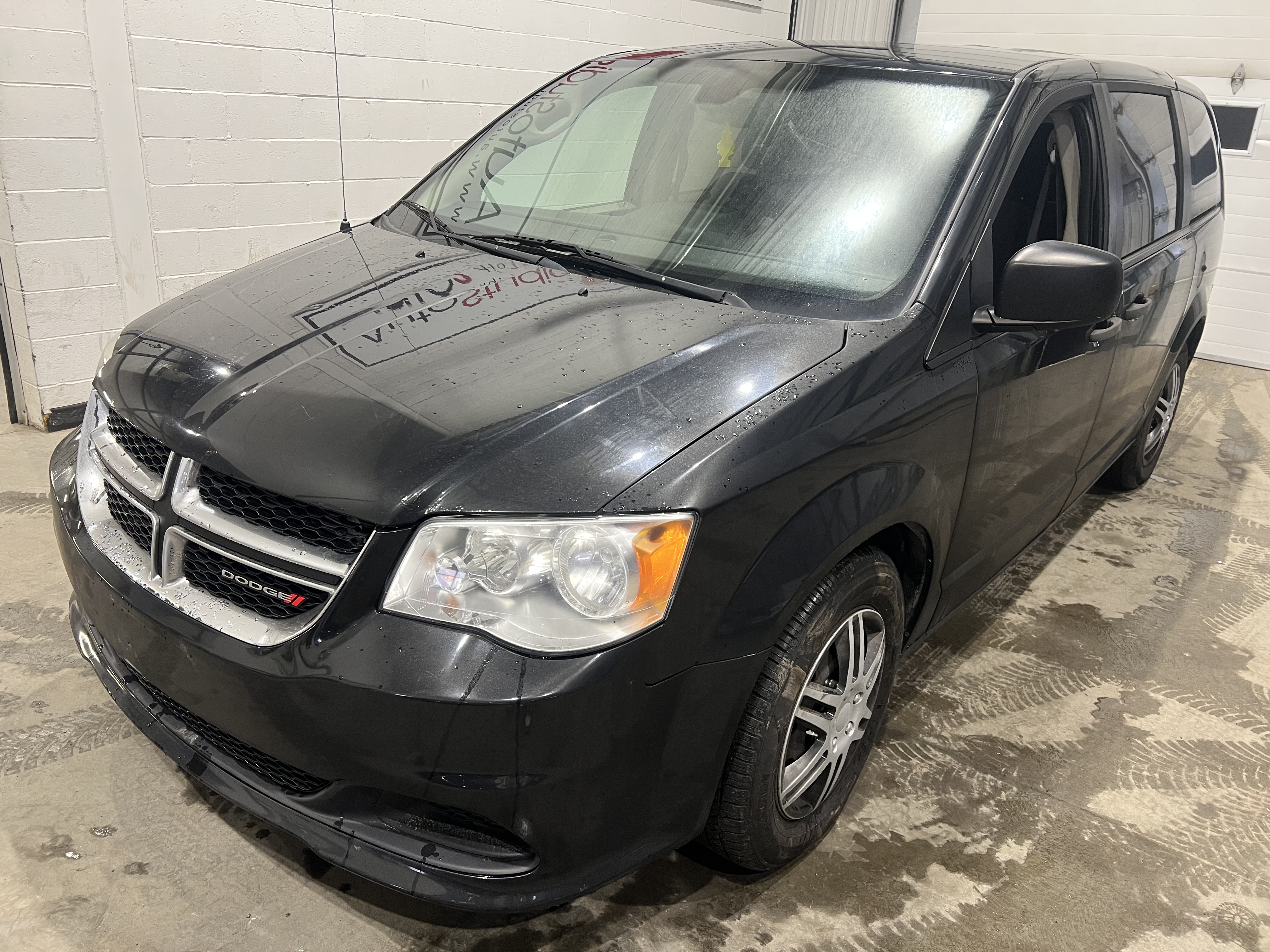 DODGE GRAND CARAVAN 2018 - 4