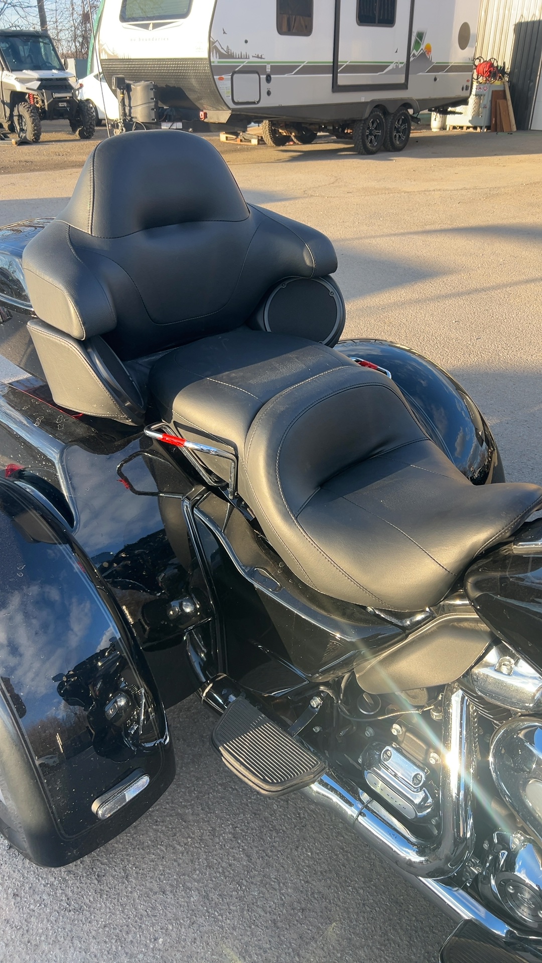 HARLEY DAVIDSON FLHTCUTG 2024 - 7