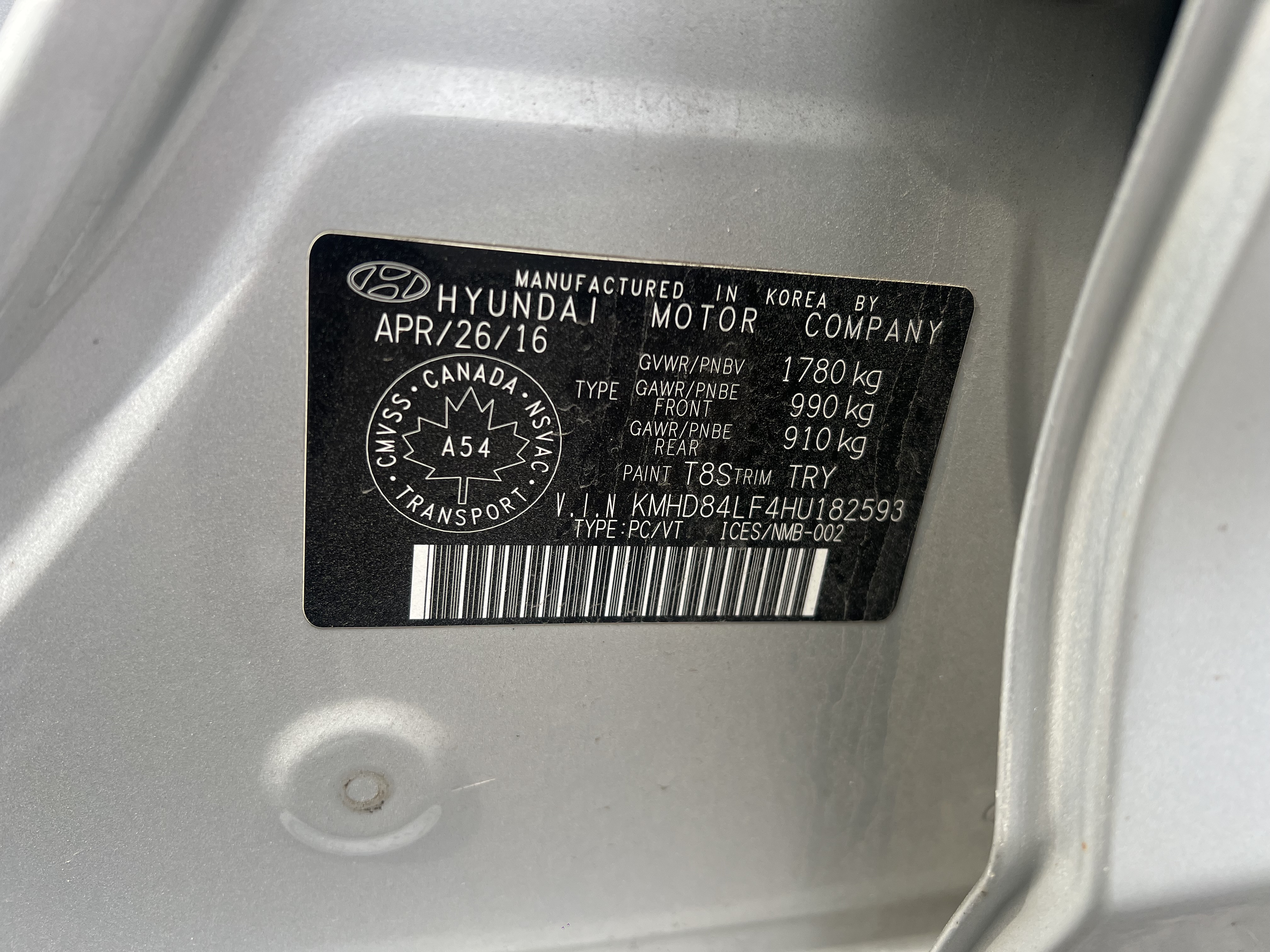 HYUNDAI ELANTRA 2017 - 9