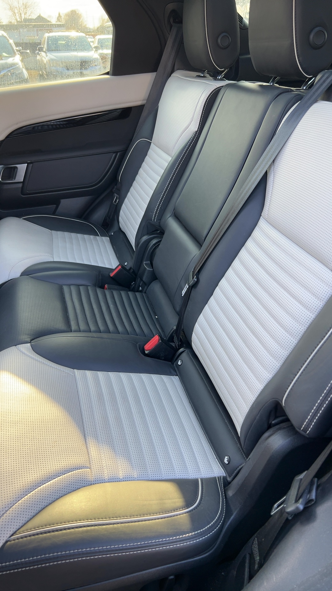 LAND ROVER DISCOVERY 2022 - 6