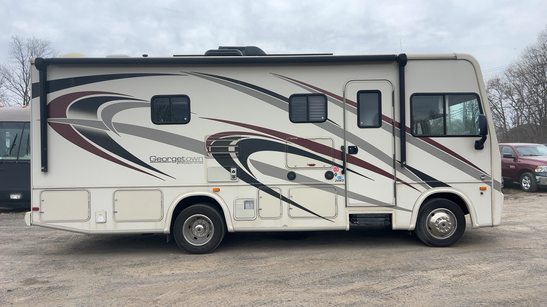 2017 FOREST RIVER GEORGETOWN 24W3 DRW po nu