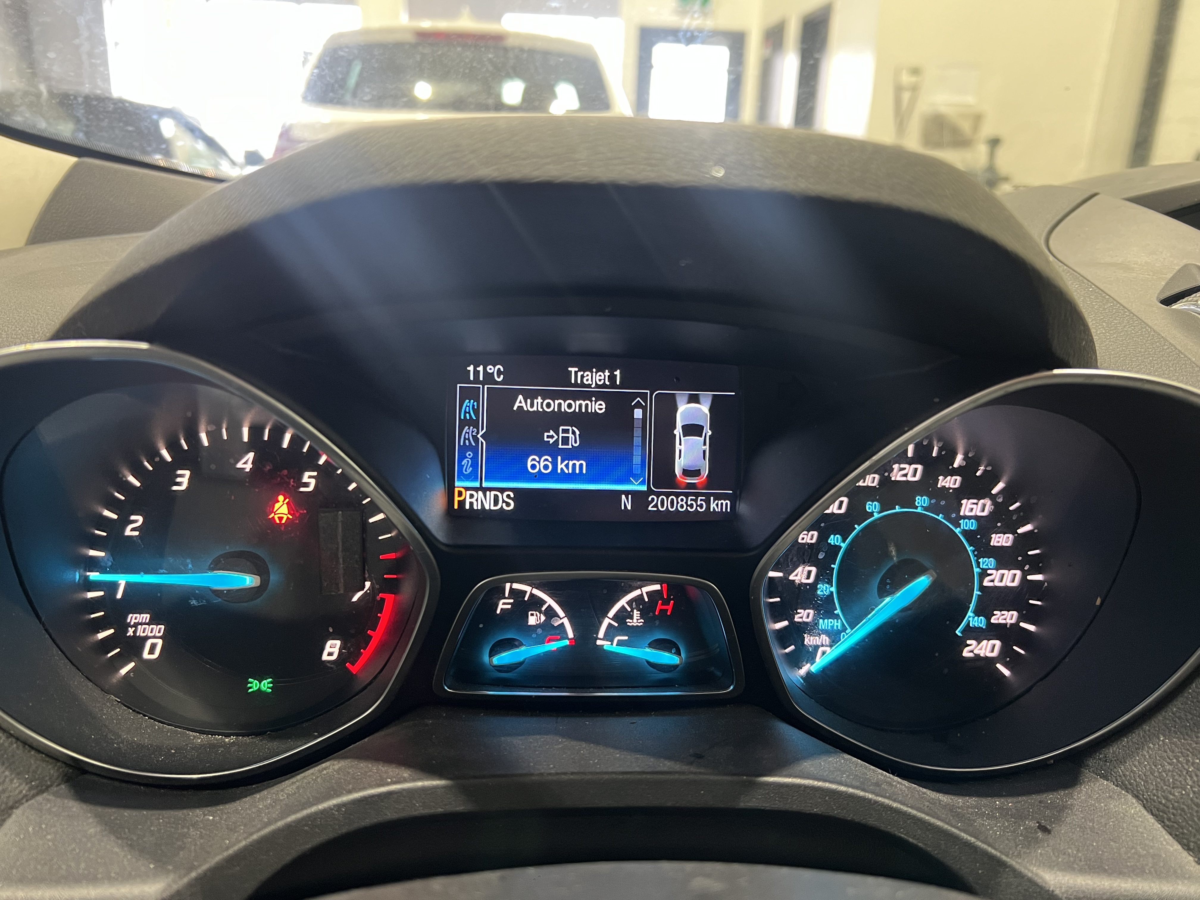 FORD ESCAPE 2016 - 8