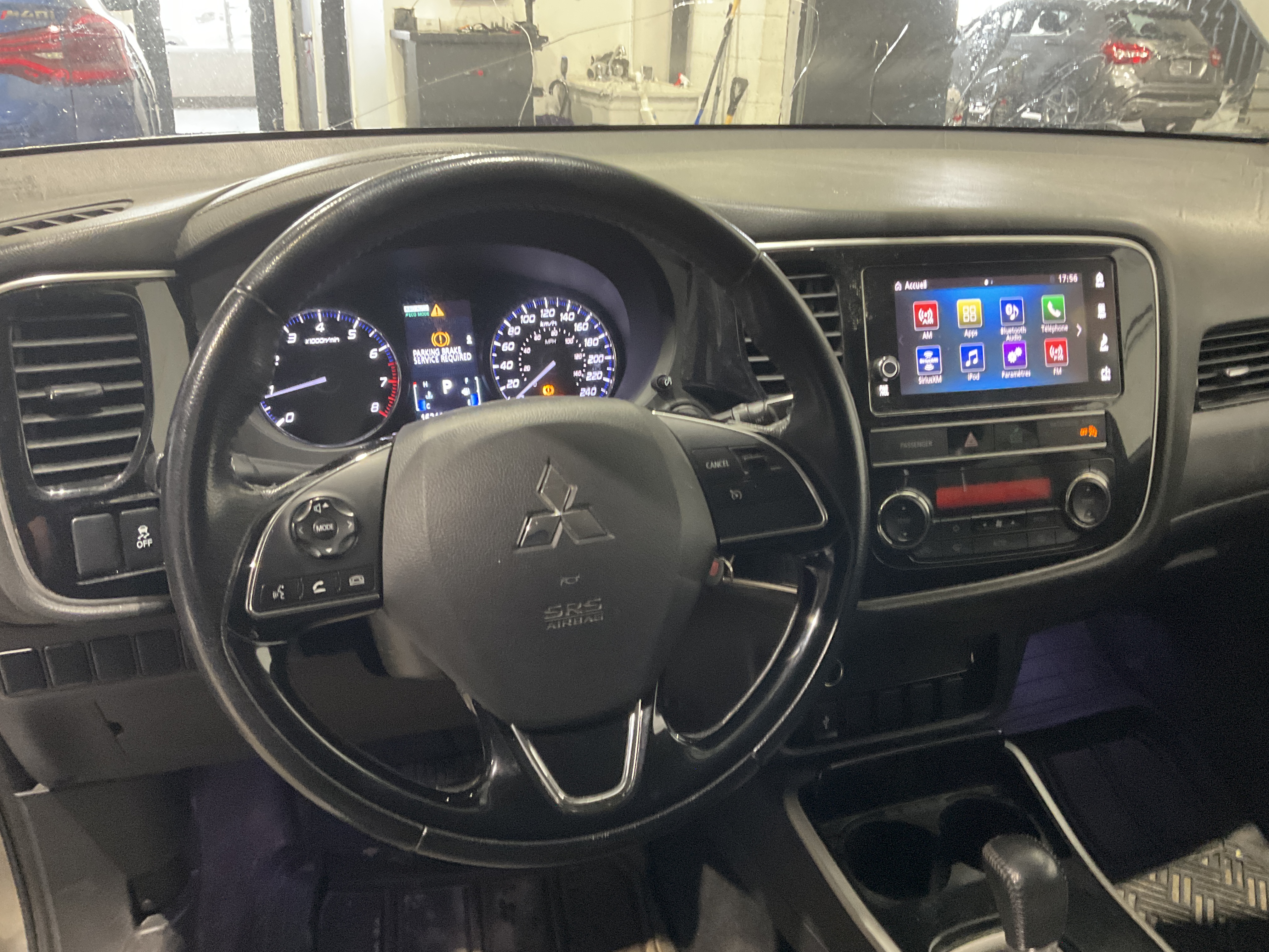 MITSUBISHI OUTLANDER 2019 - 6