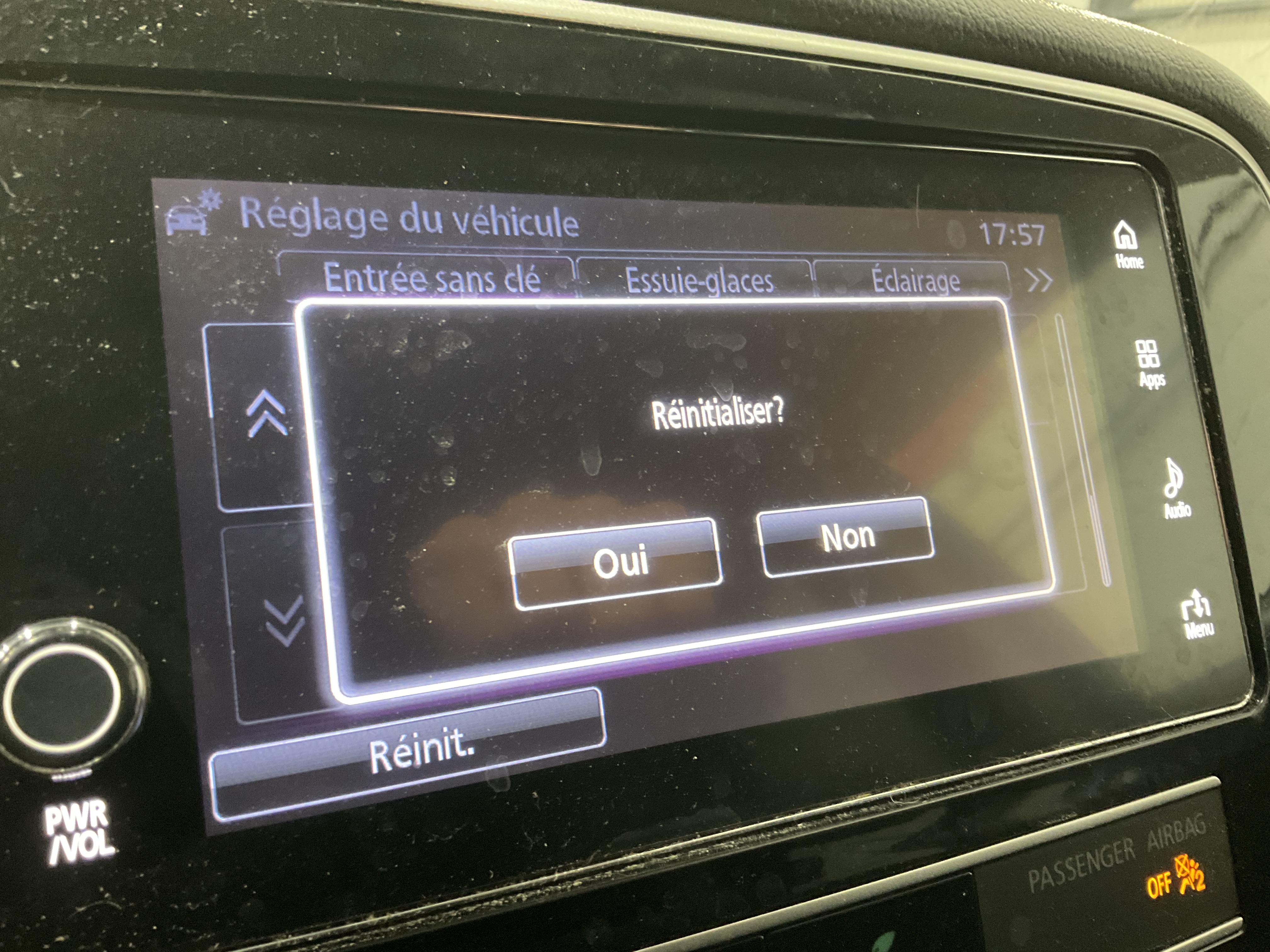 MITSUBISHI OUTLANDER 2019 - 8