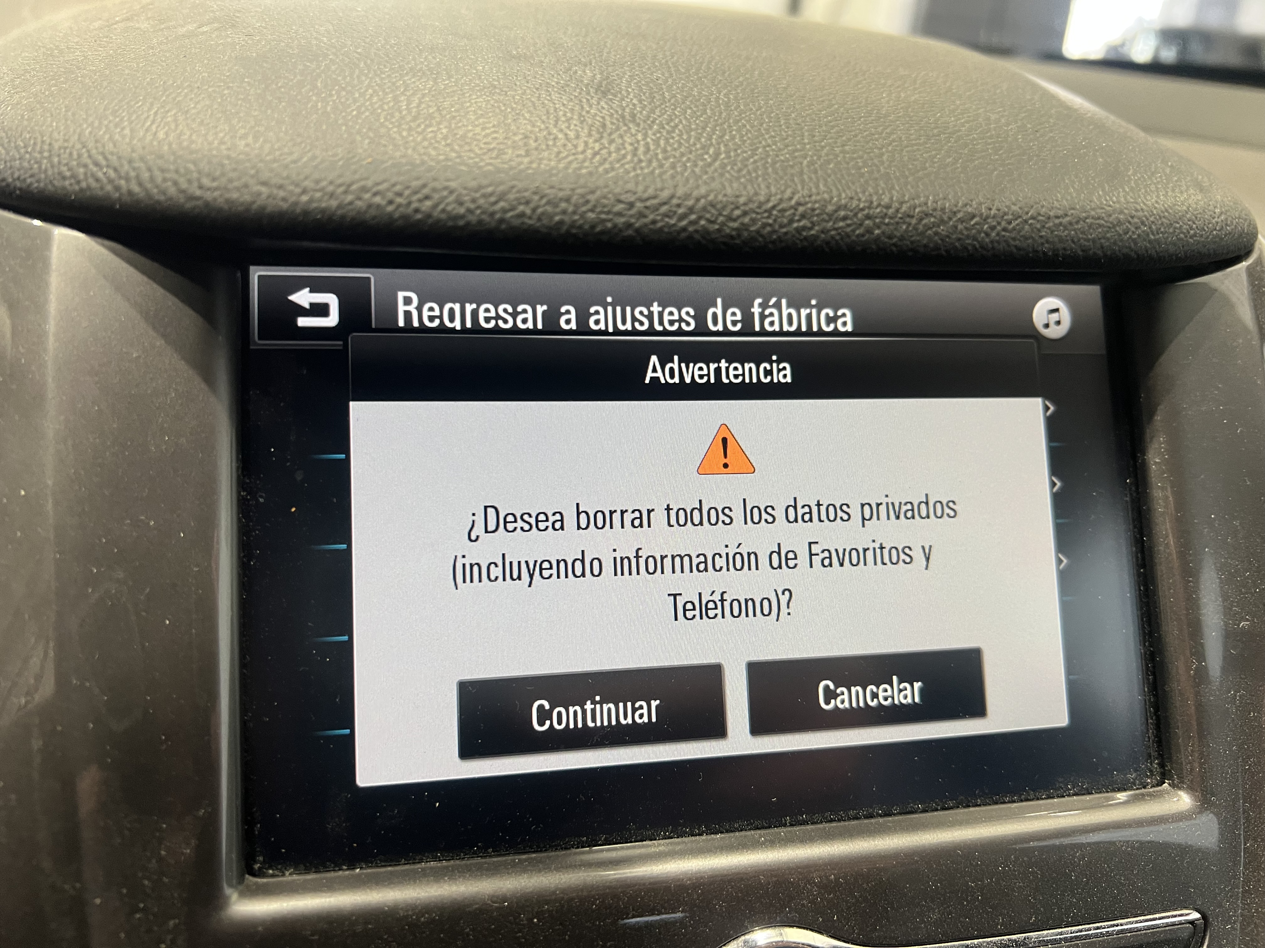 CHEVROLET CRUZE 2018 - 10