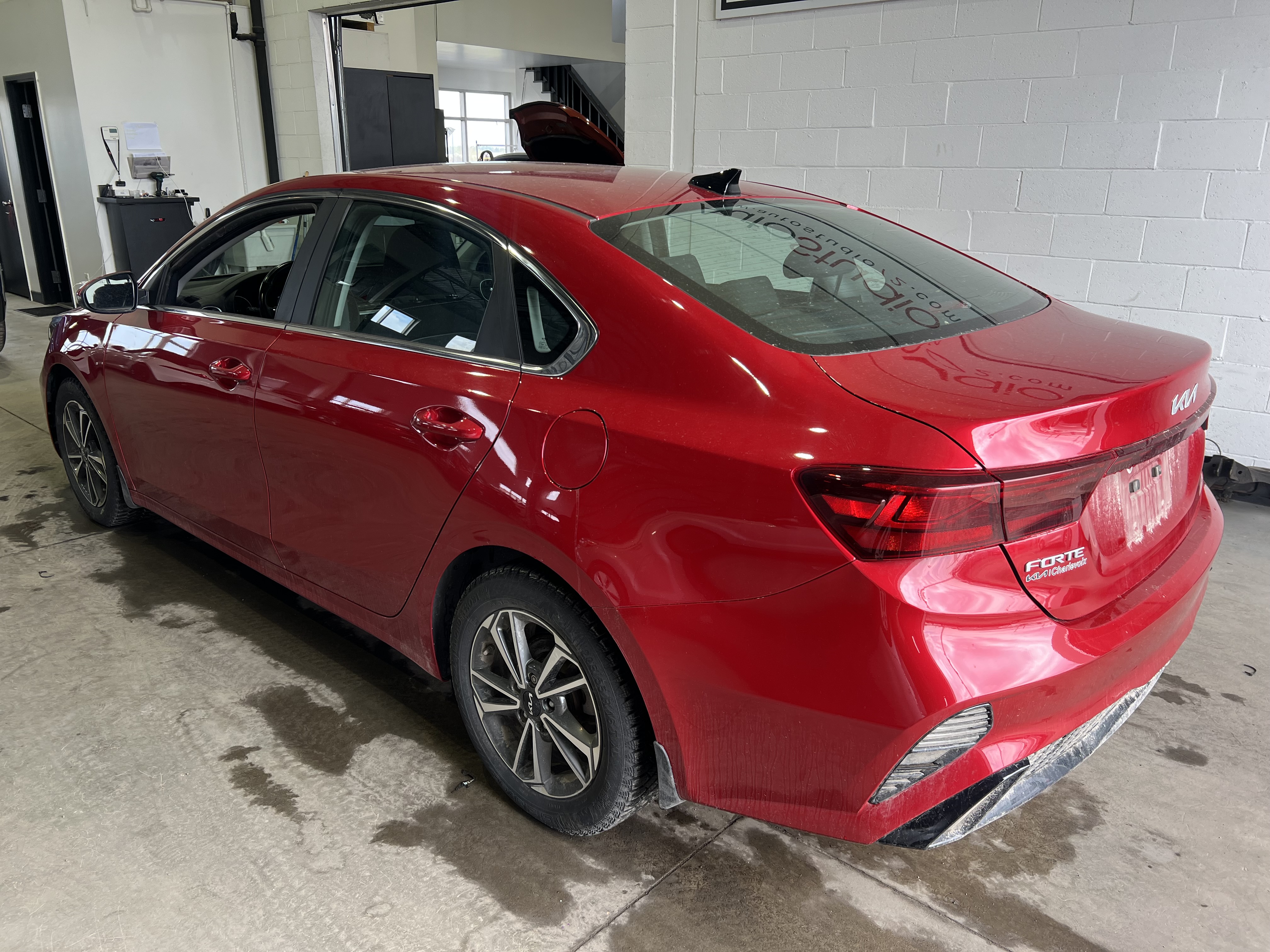 KIA FORTE 2023 - 3