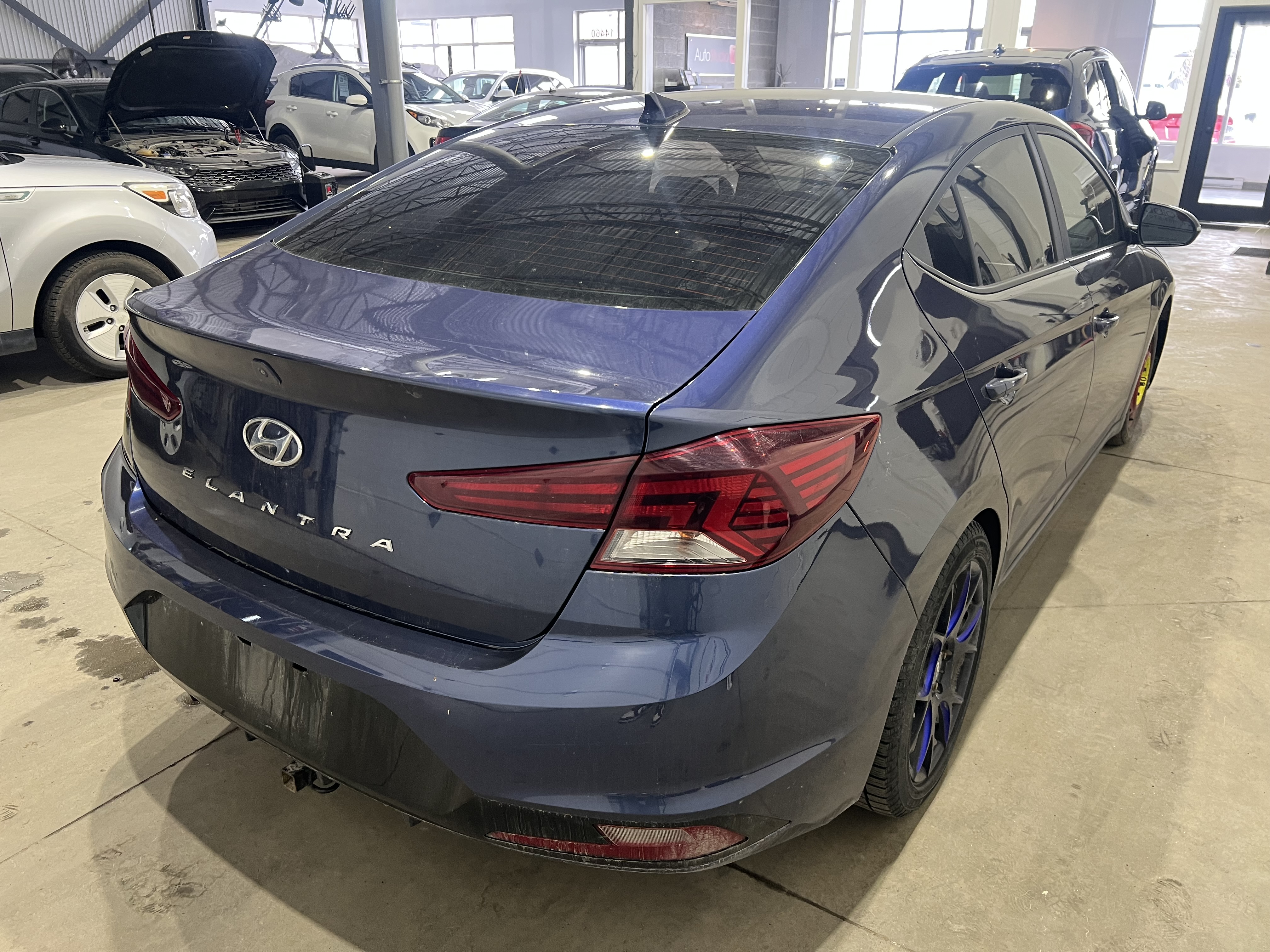 HYUNDAI ELANTRA 2019 - 2