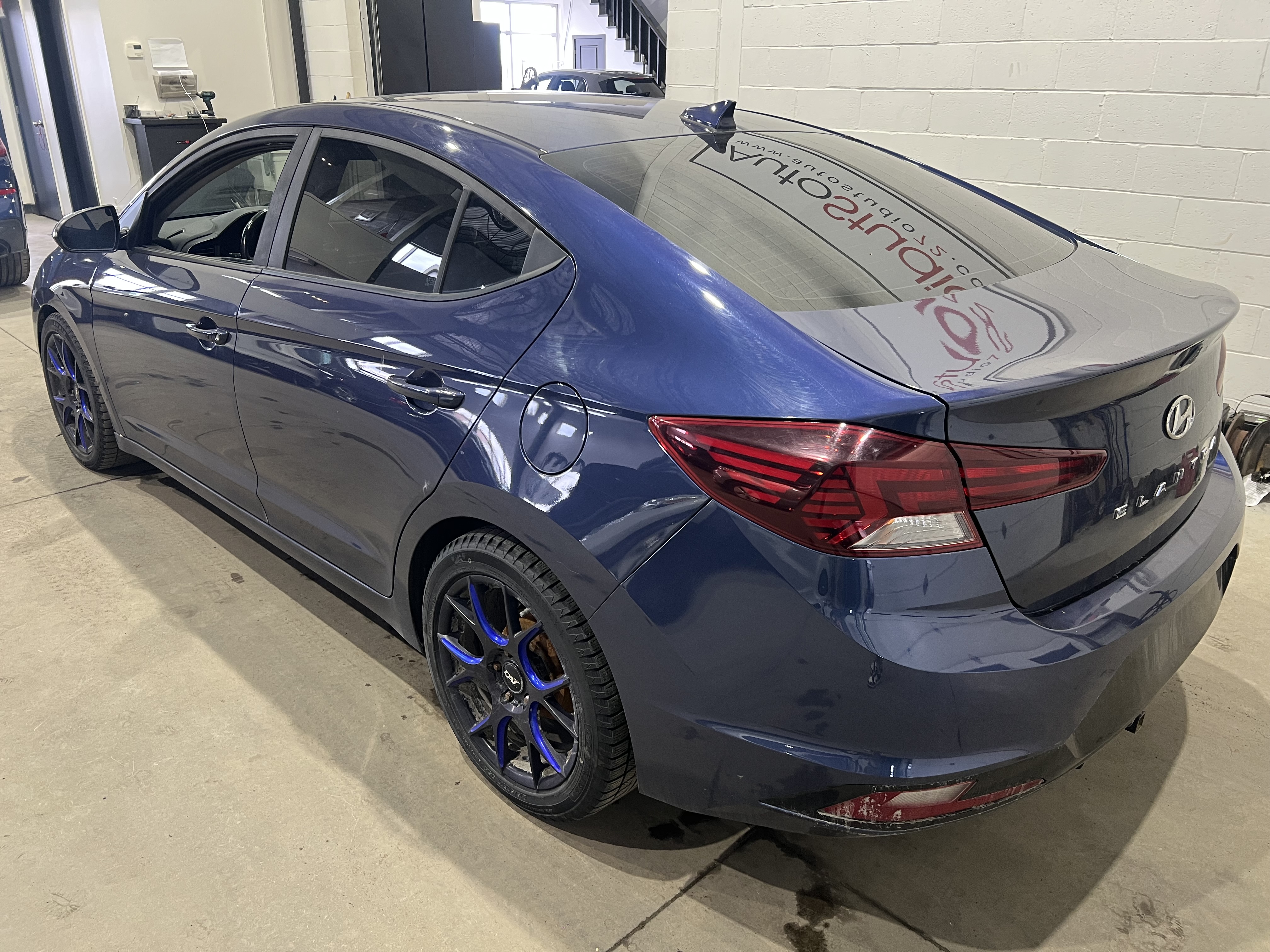 HYUNDAI ELANTRA 2019 - 3