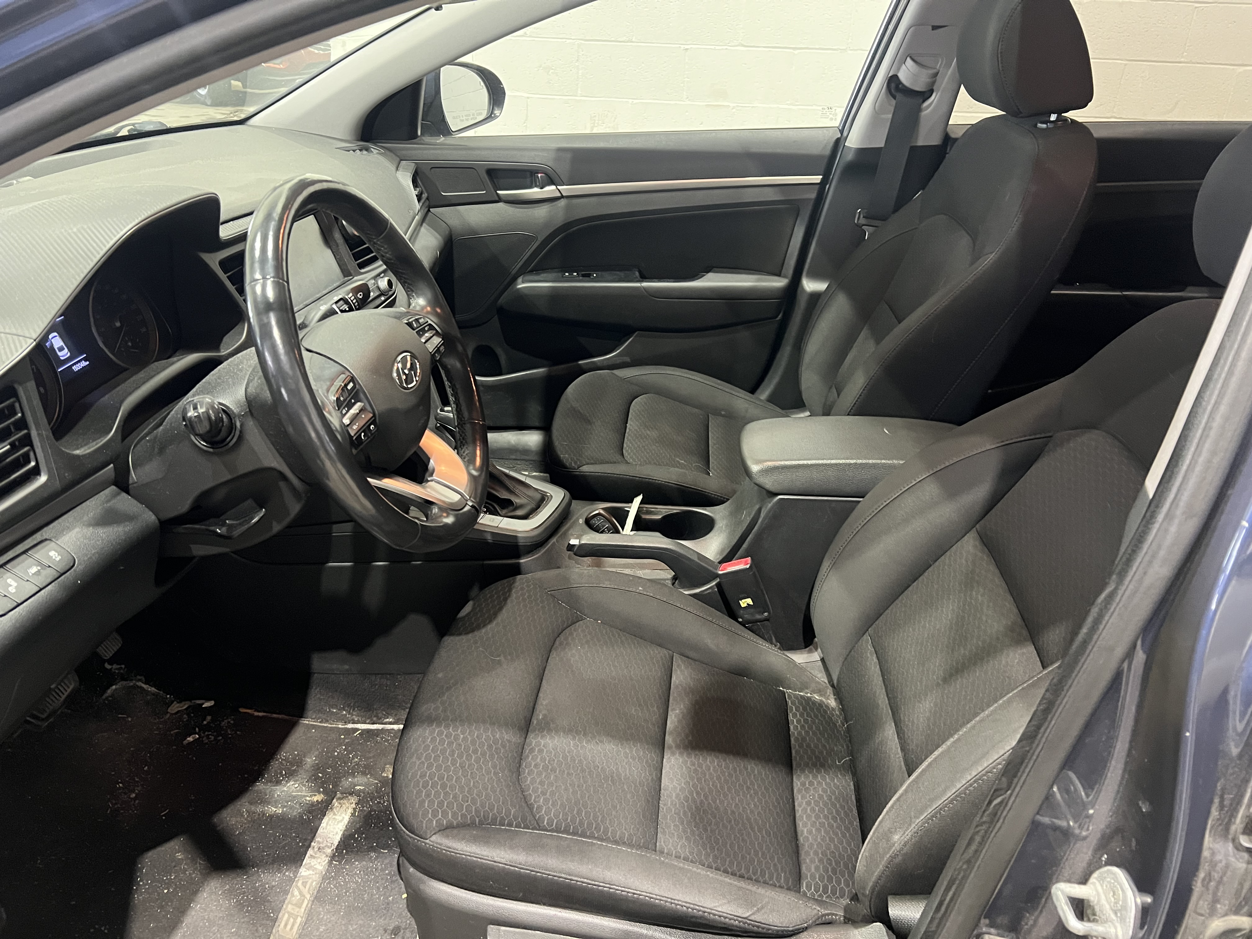 HYUNDAI ELANTRA 2019 - 6