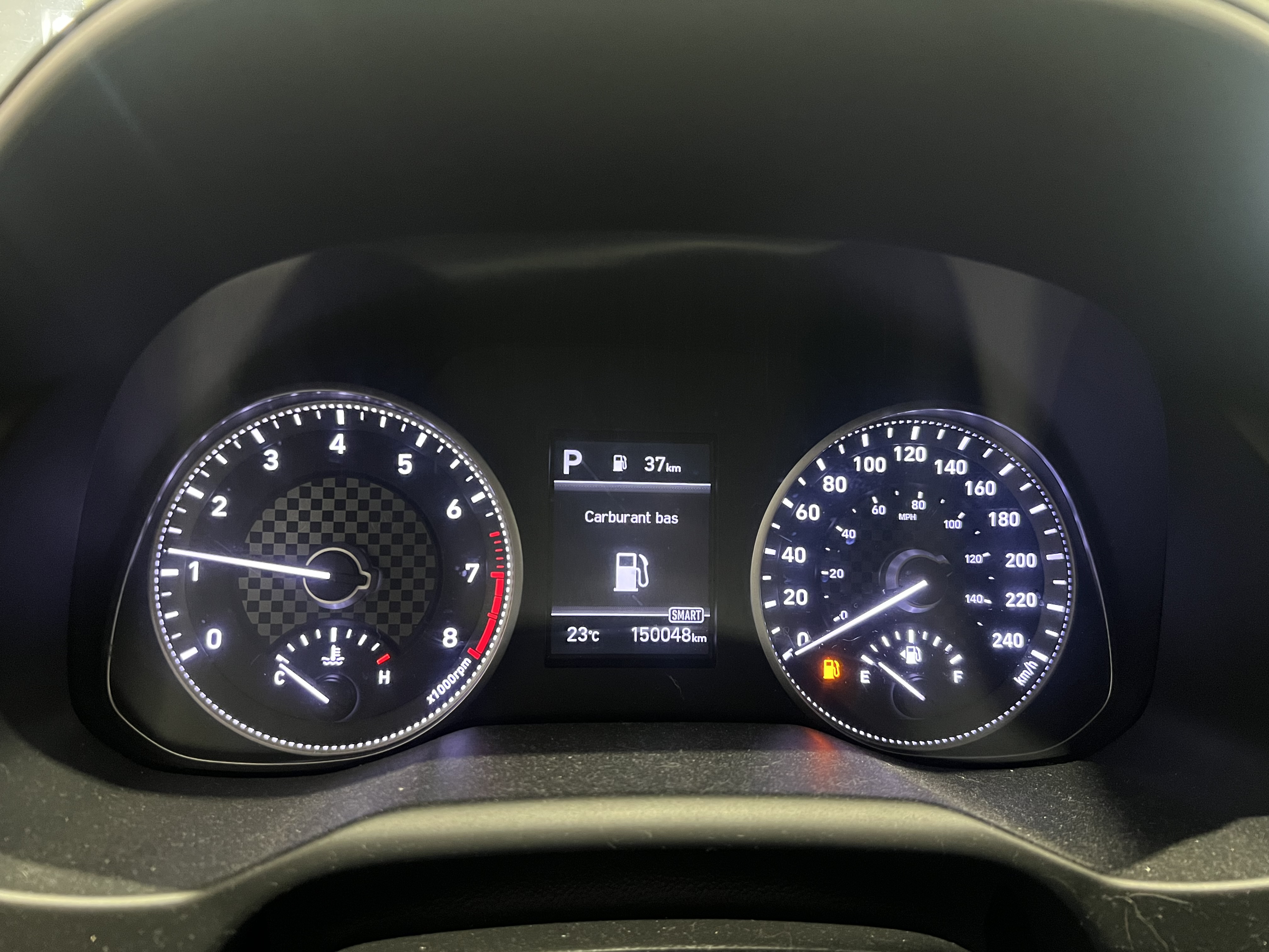 HYUNDAI ELANTRA 2019 - 9