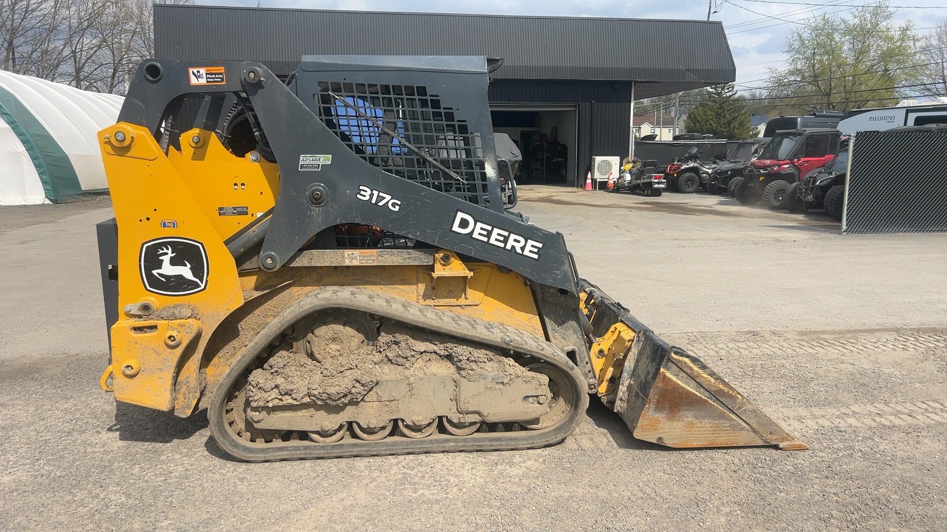 2024 John Deere 317G