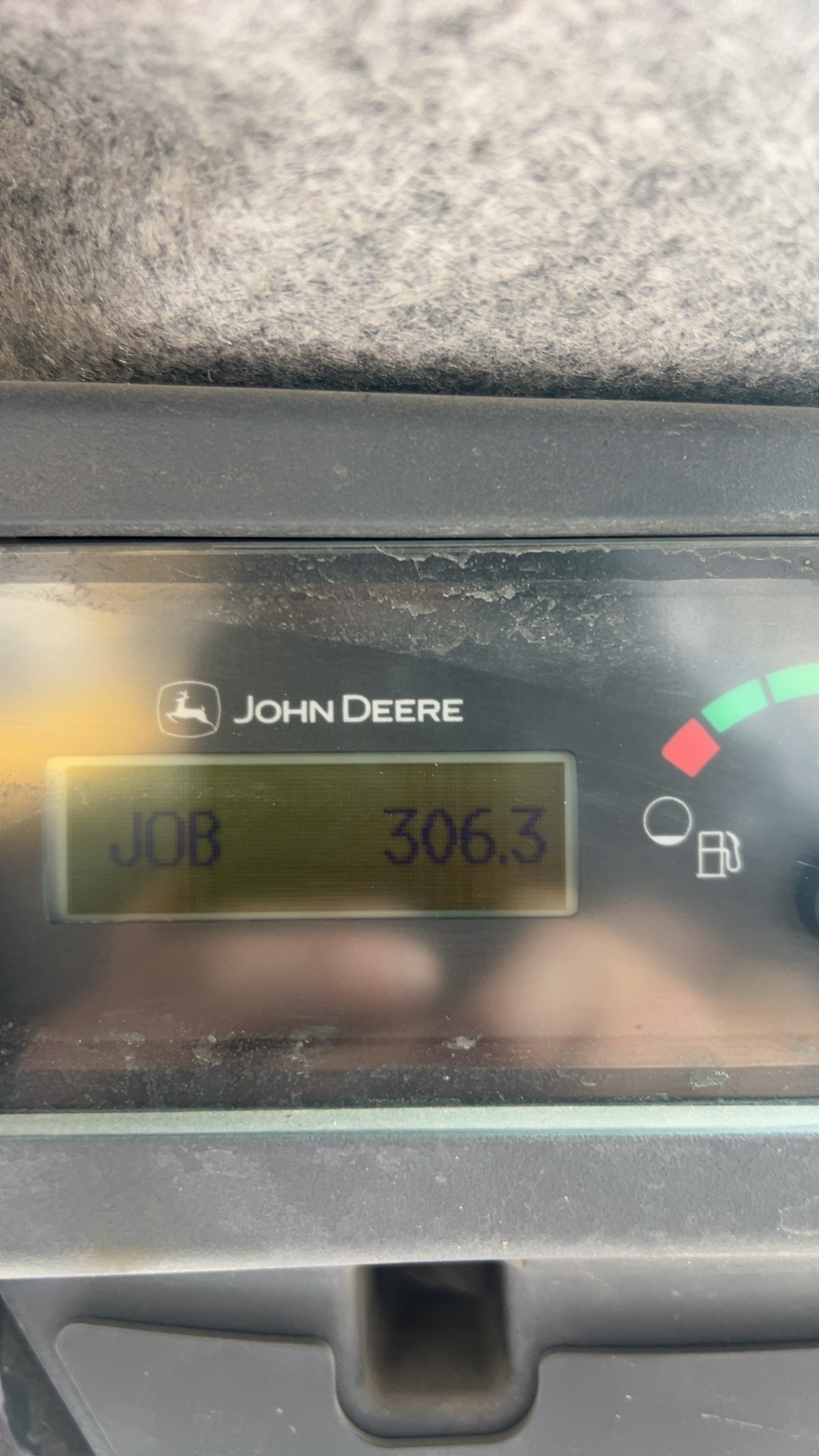 2024 John Deere 317G