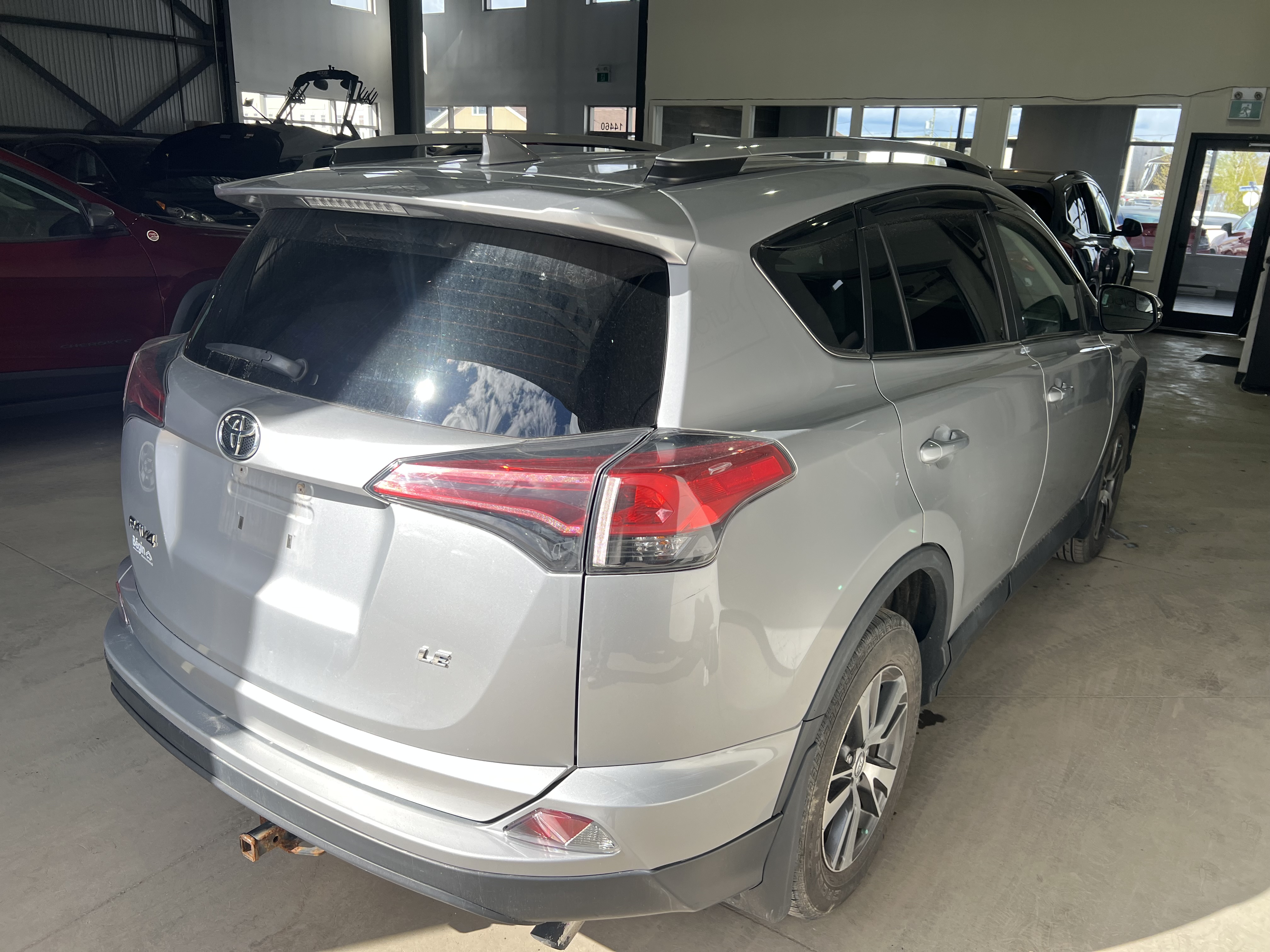 2018 Toyota RAV4 LE