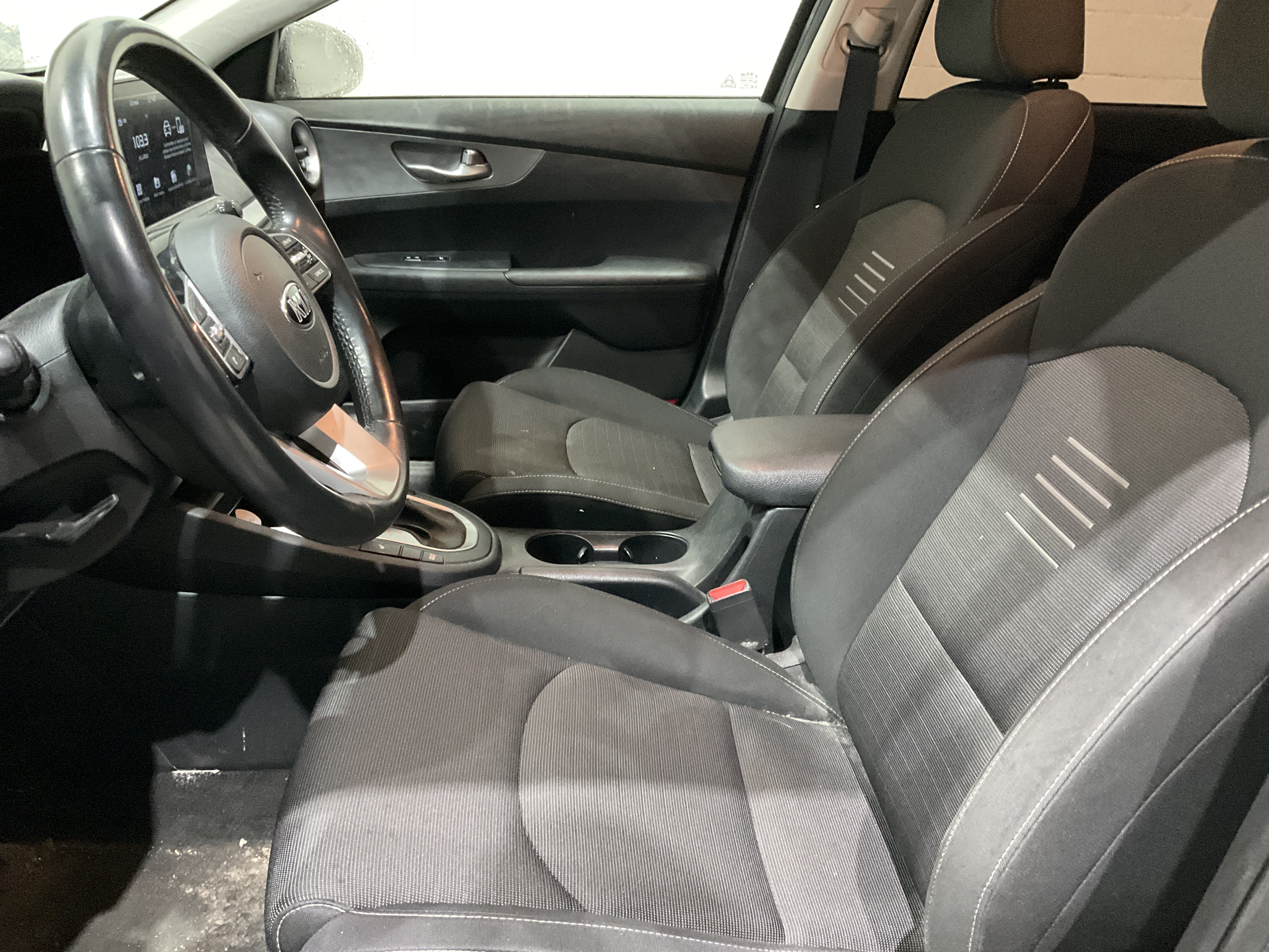 KIA FORTE 2020 - 6