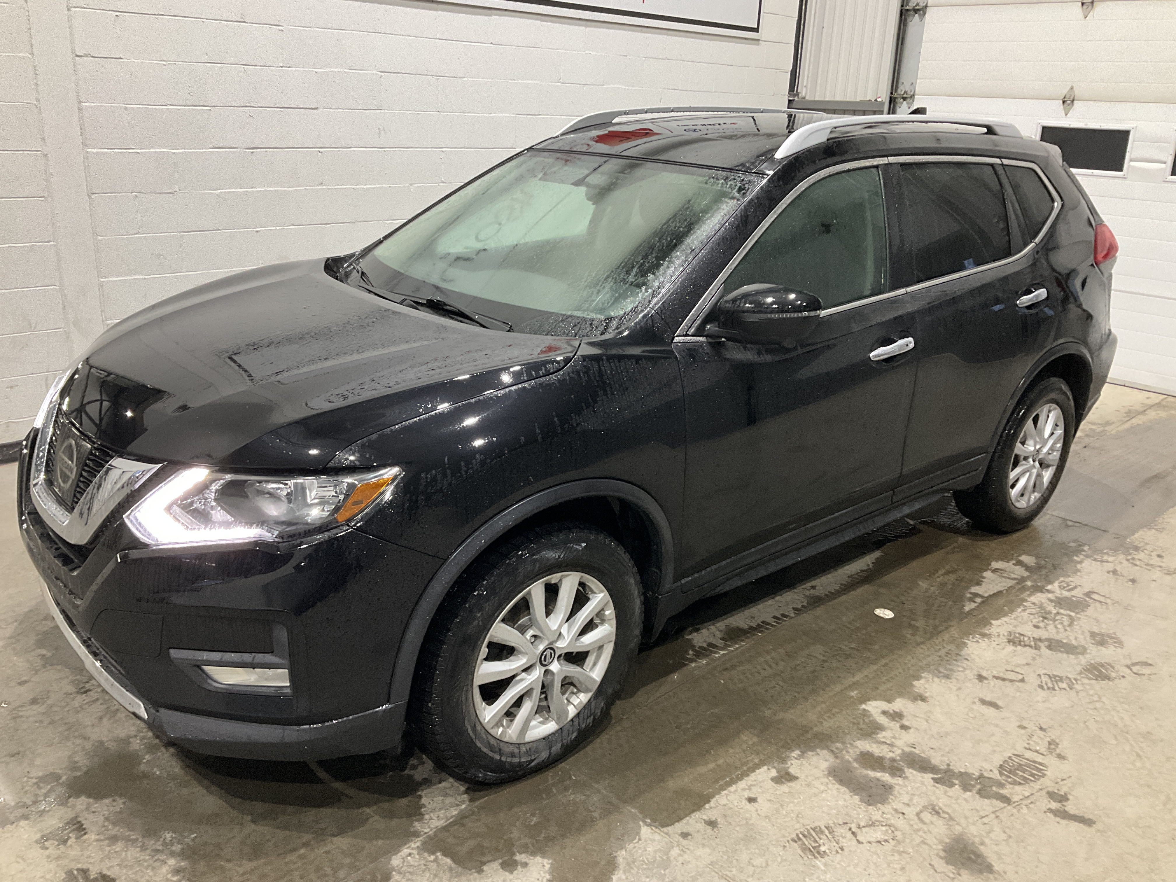2017 Nissan Rogue S/SV/SL Platine