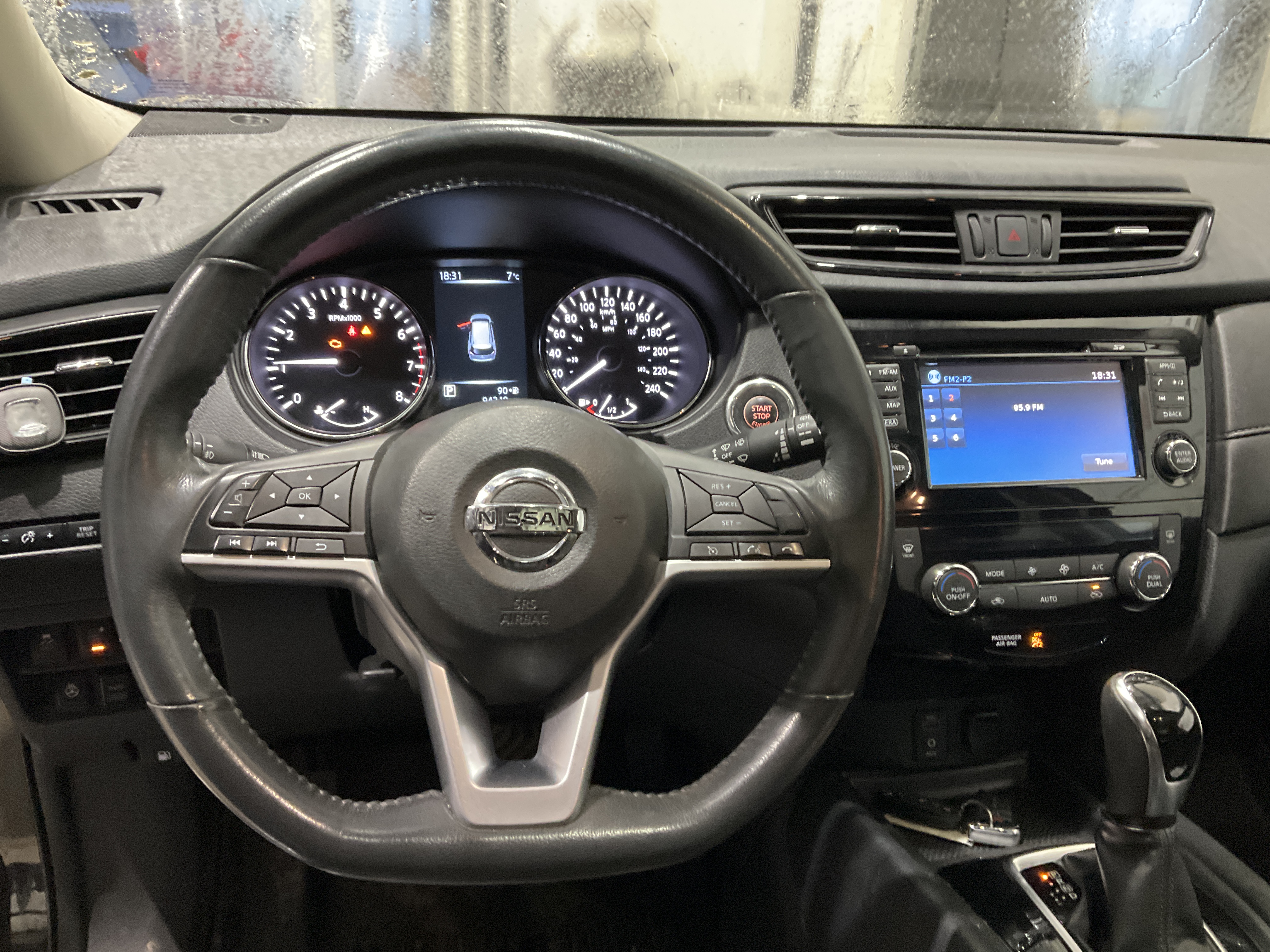 2017 Nissan Rogue S/SV/SL Platine
