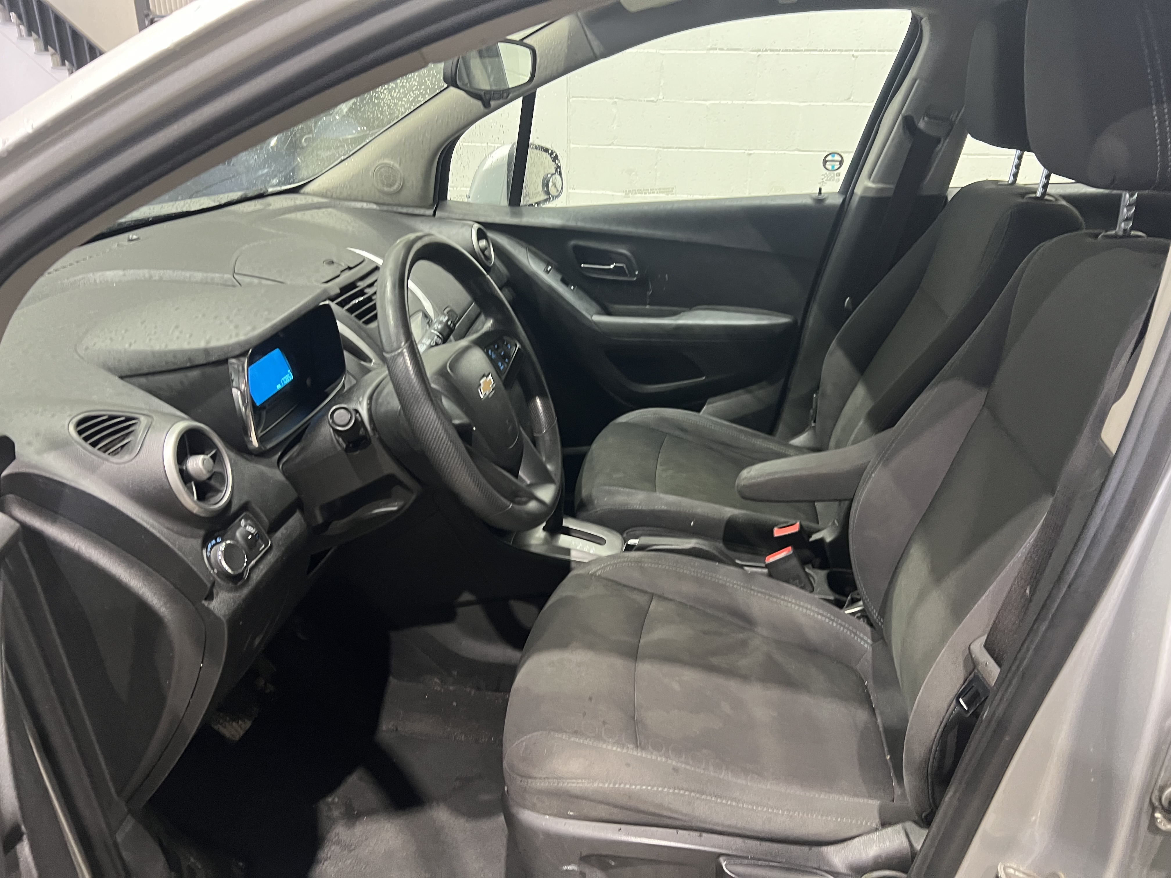 CHEVROLET TRAX 2015 - 6