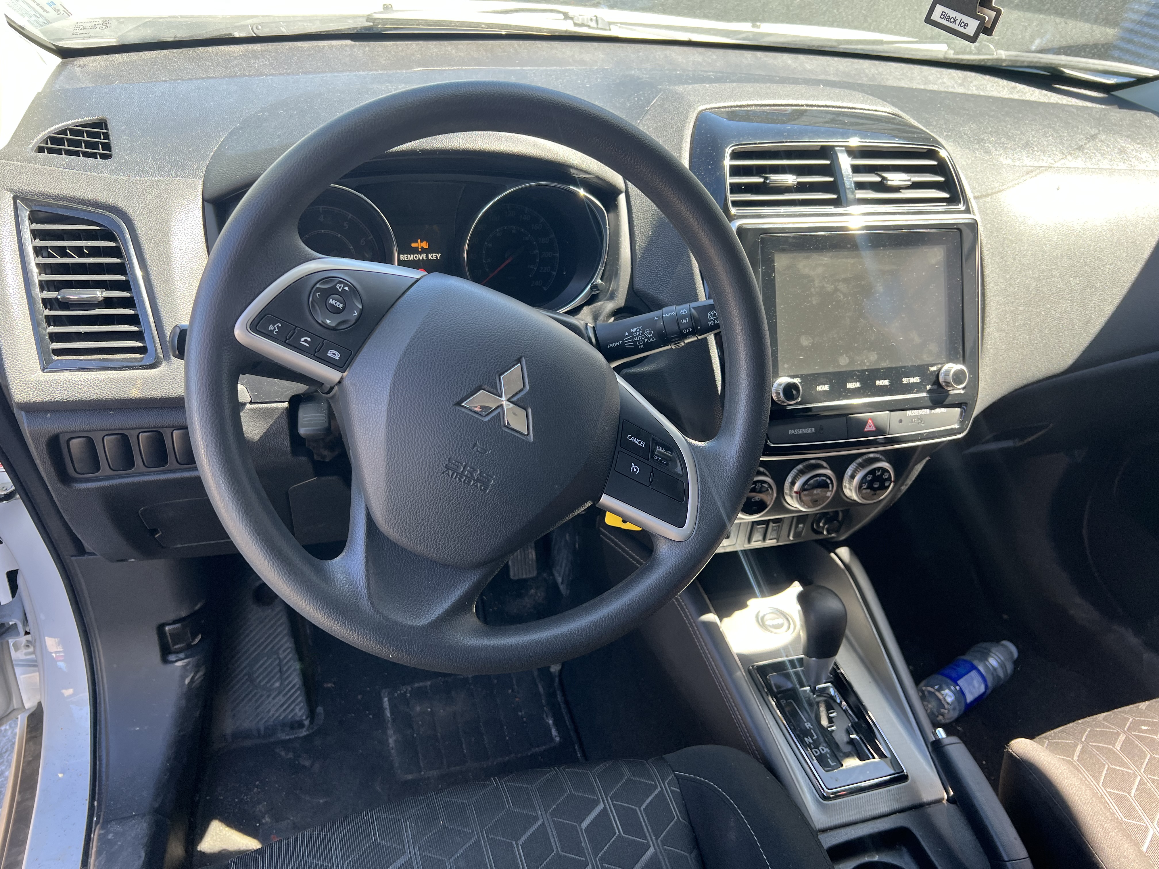 2023 Mitsubishi RVR ES