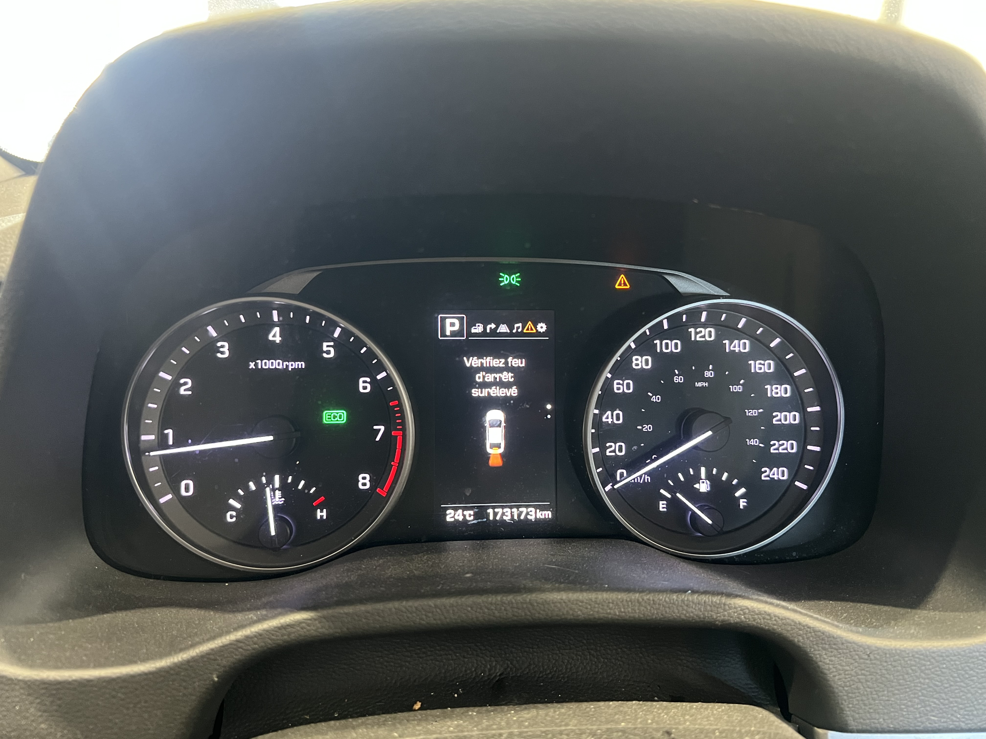 HYUNDAI ELANTRA 2017 - 9