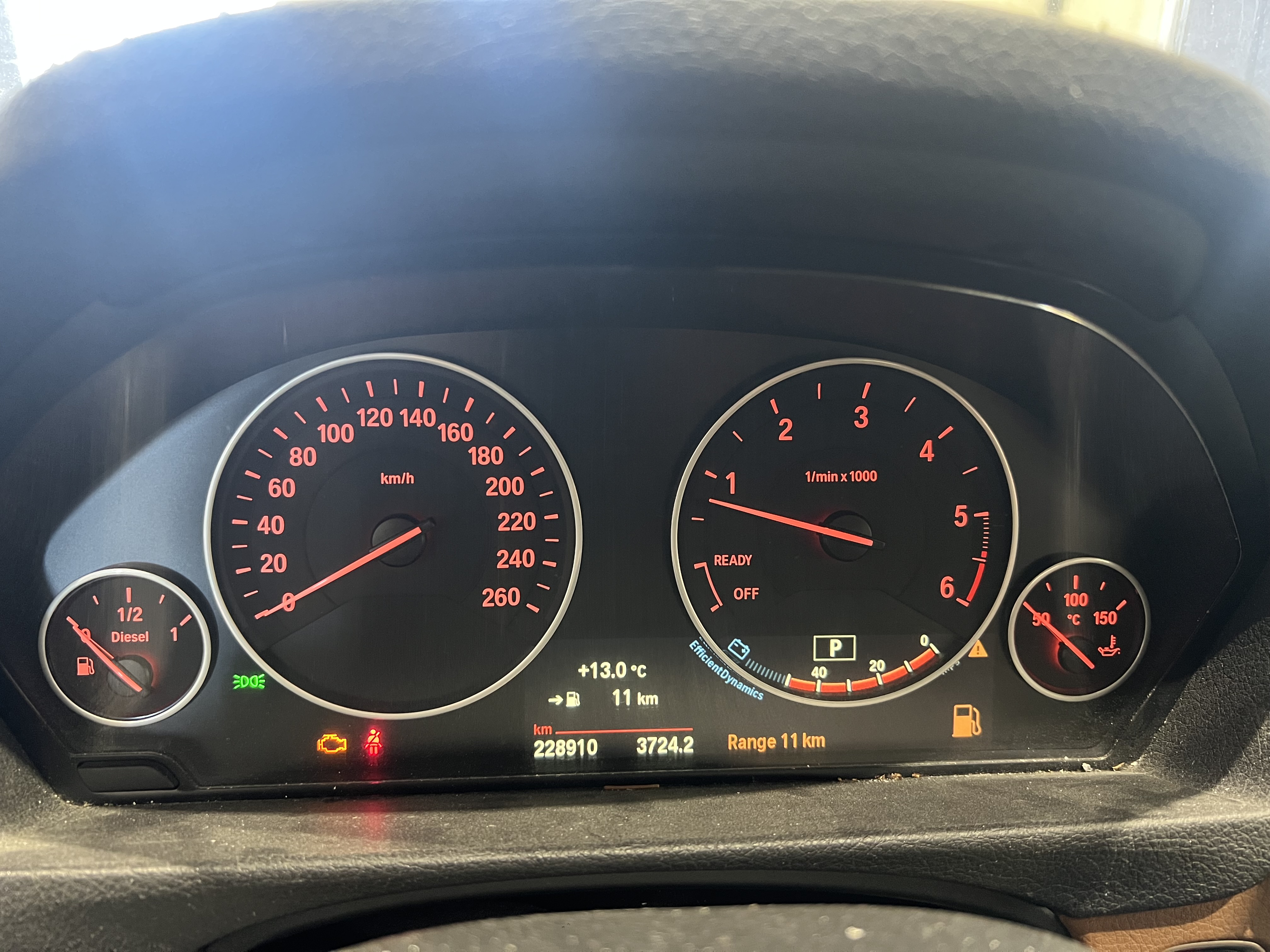 BMW 3 SERIES 2015 - 11